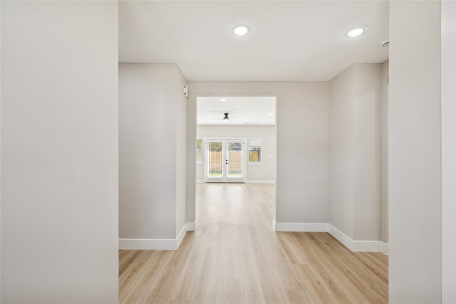 Property photo for 2618 MARTINAS CT, Spring, TX