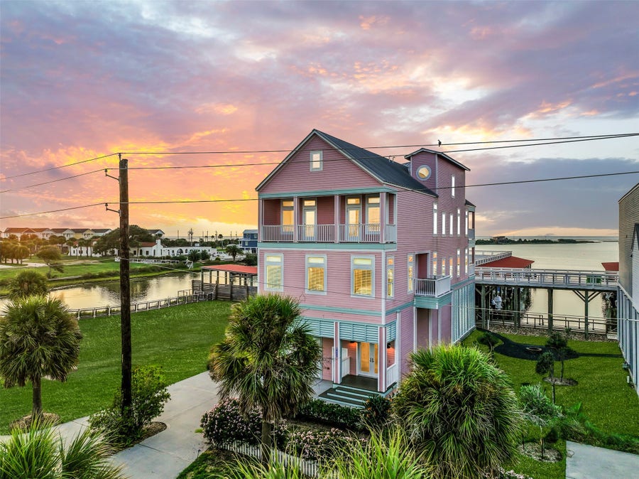Property photo for 14334 Stewart Road, Galveston, TX
