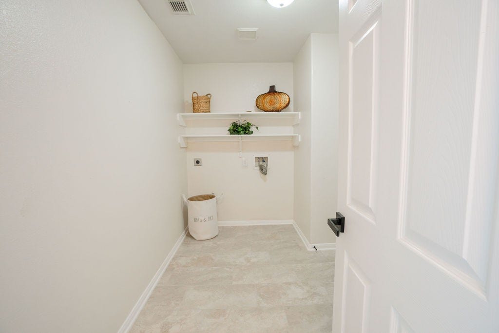 3011 E Legends Bend Drive, Spring, TX 77386 3011 E Legends Bend Drive, Spring, TX 77386