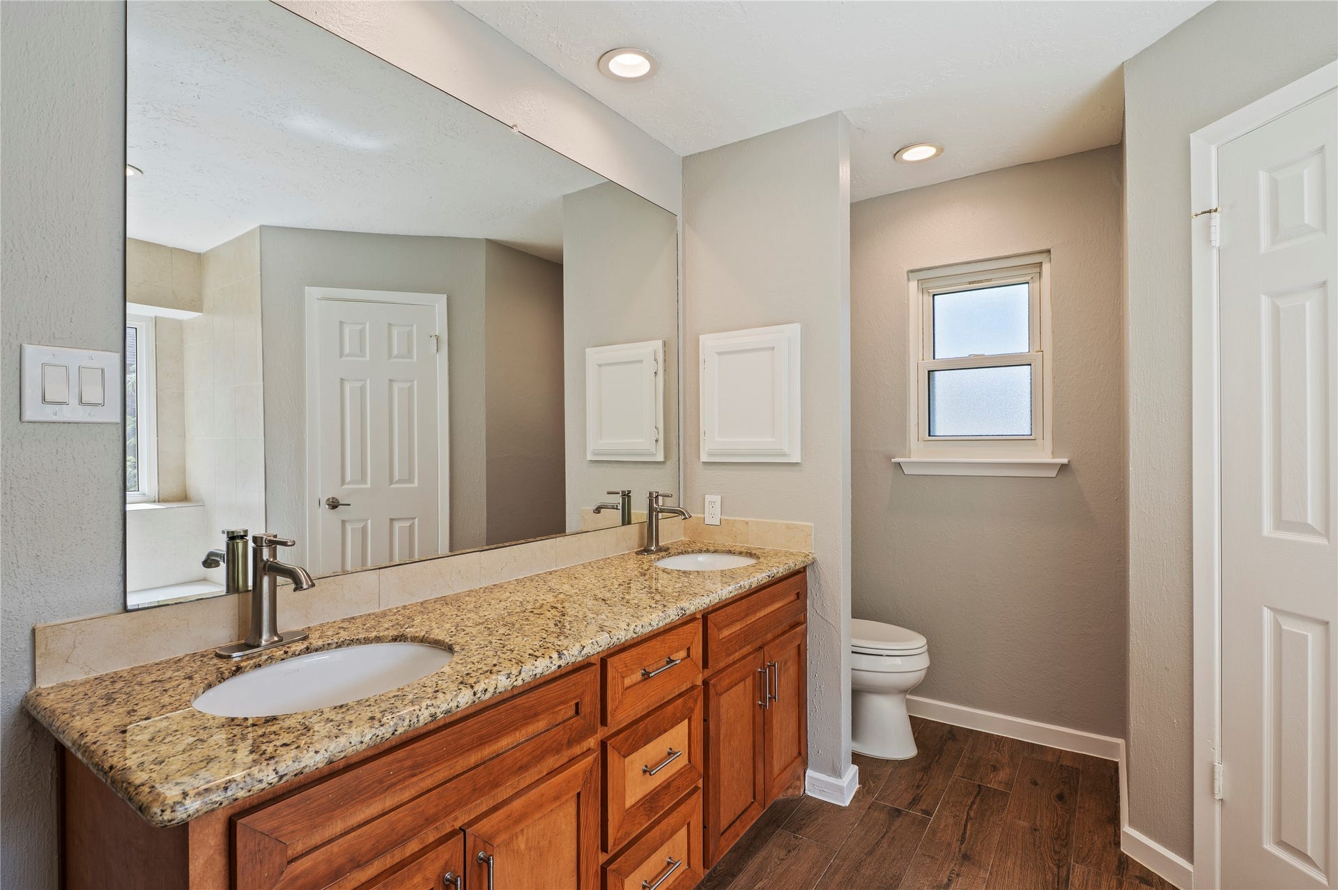 312 Thistlewood Court, League City, TX 77573 312 Thistlewood Court, League City, TX 77573
