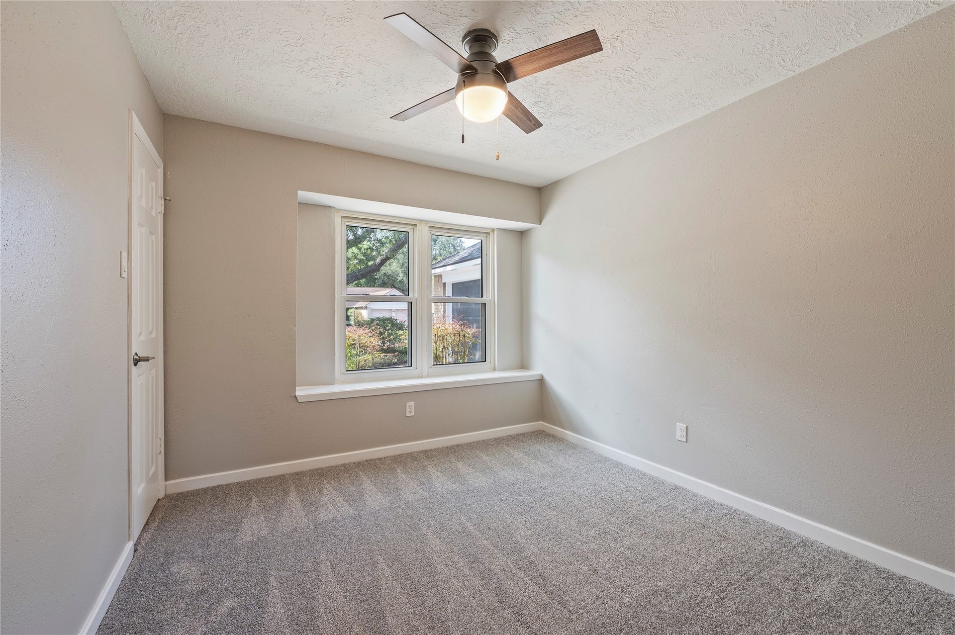312 Thistlewood Court, League City, TX 77573 312 Thistlewood Court, League City, TX 77573