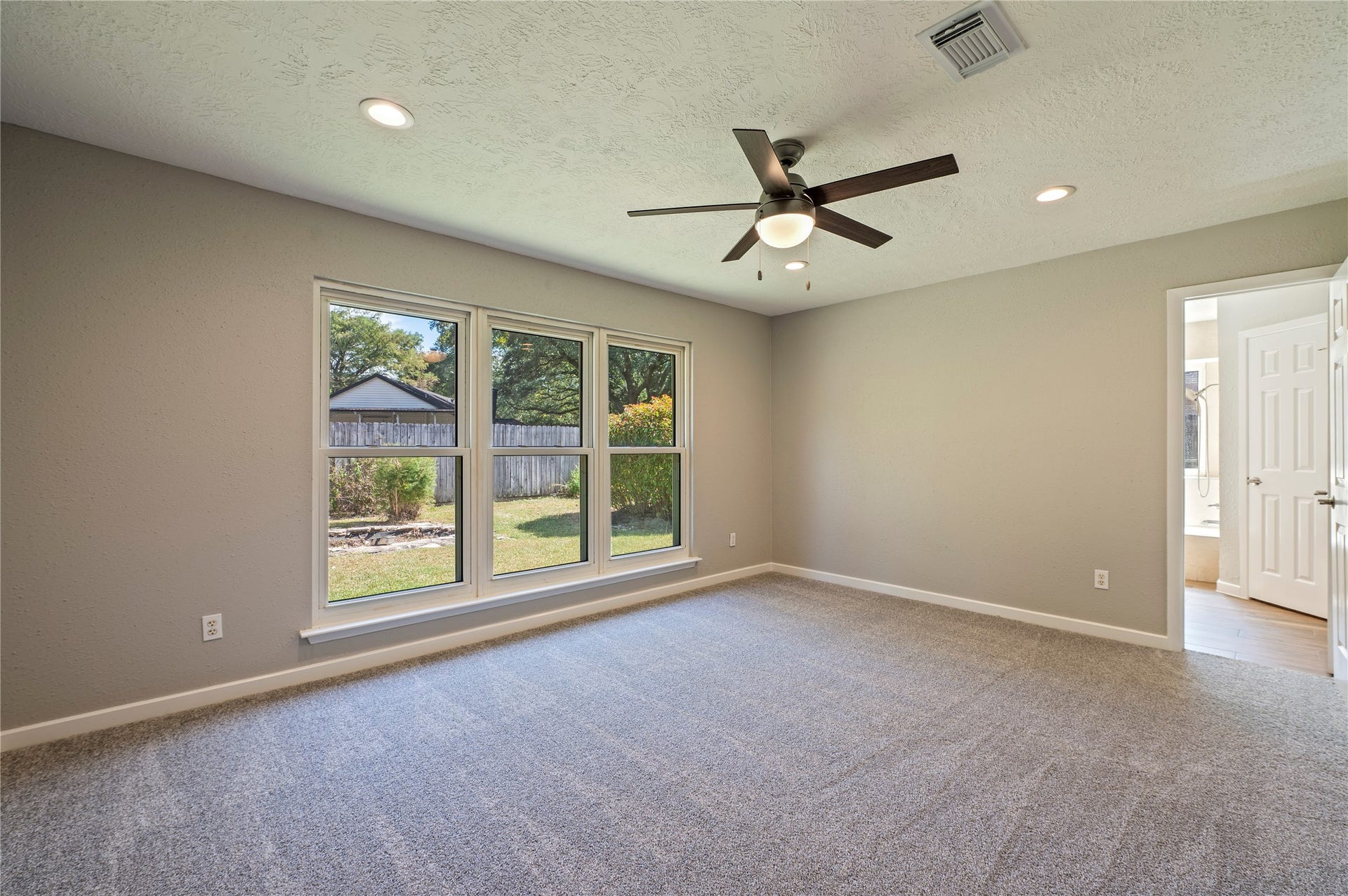 312 Thistlewood Court, League City, TX 77573 312 Thistlewood Court, League City, TX 77573