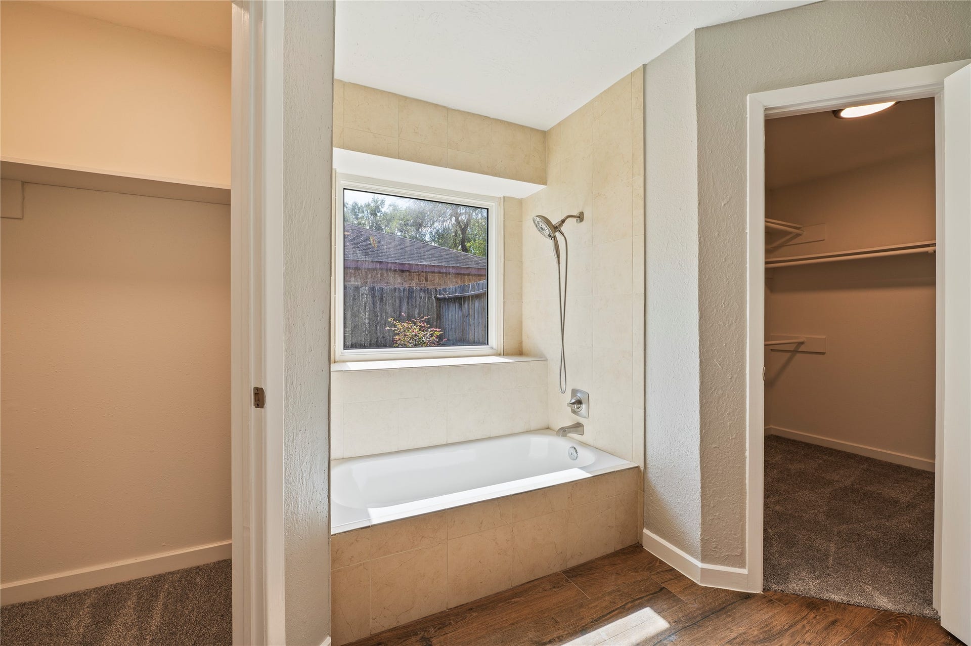 312 Thistlewood Court, League City, TX 77573 312 Thistlewood Court, League City, TX 77573
