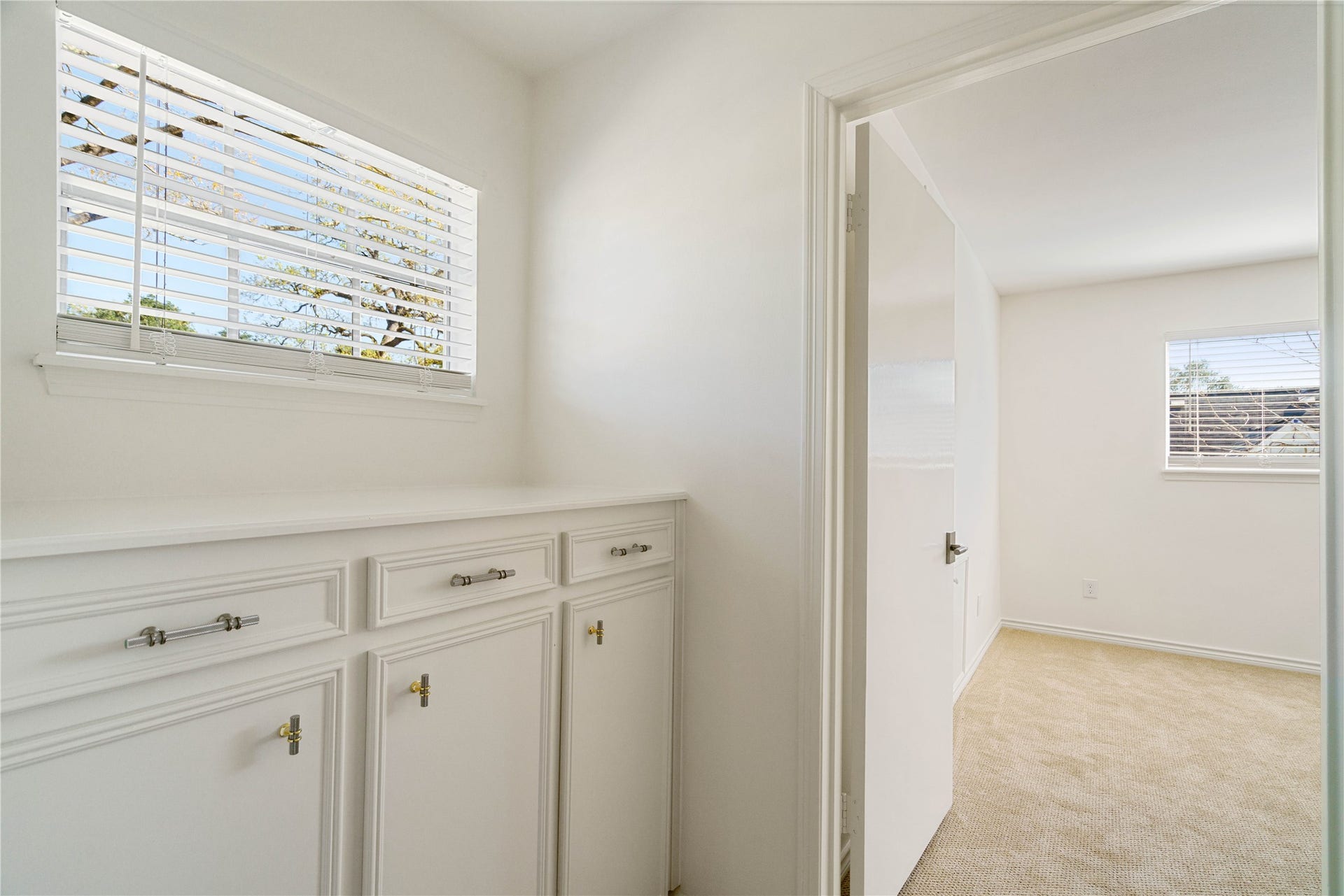 5707 Ash Oak Drive, Houston, TX 77091