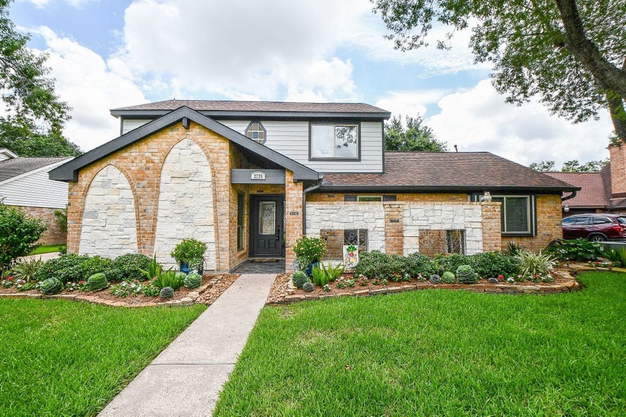 Property photo for 2726 Triway Lane, Houston, TX