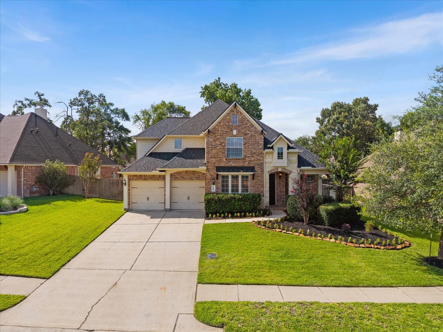 Property photo for 323 Arbor Ridge Lane, Conroe, TX