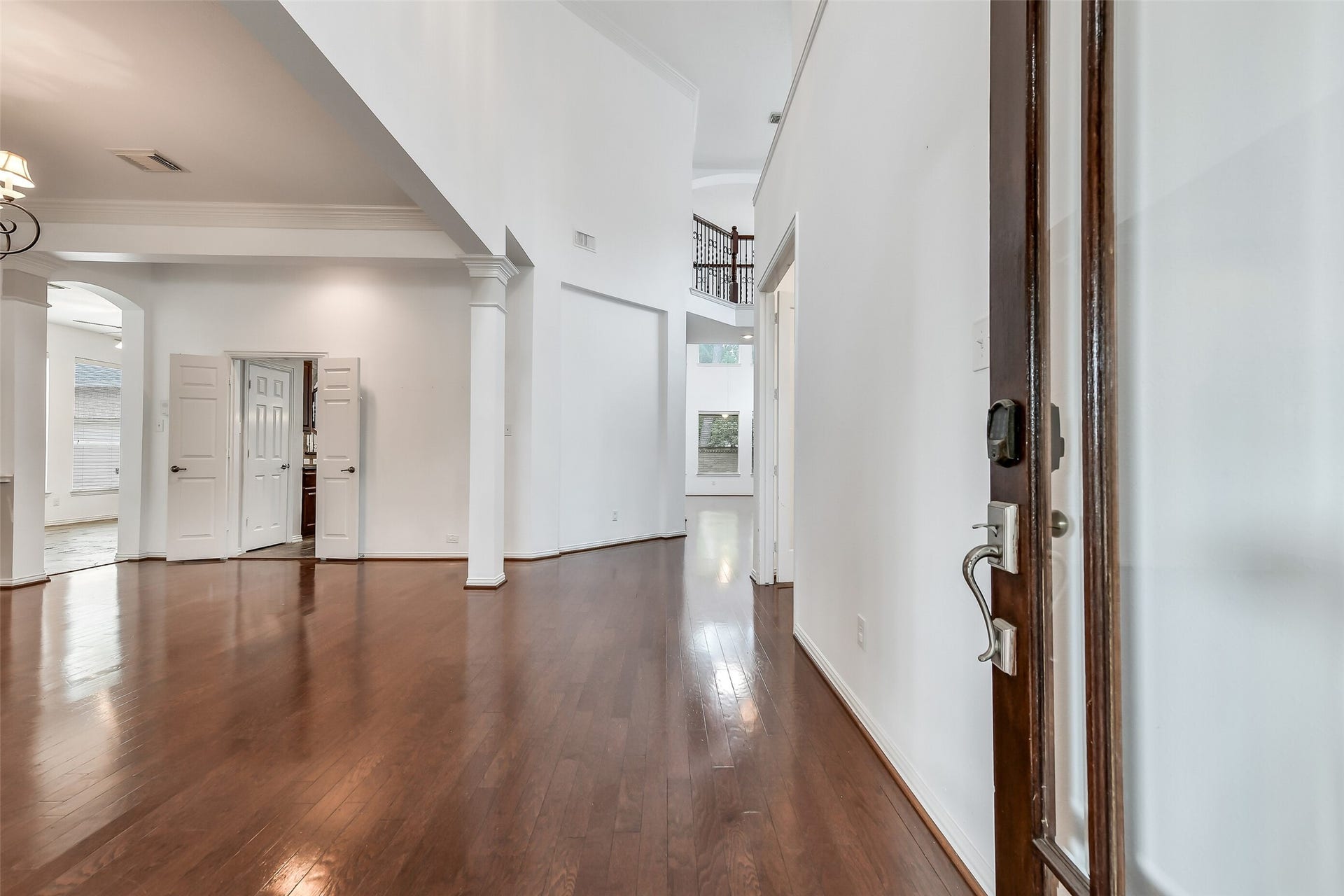 8407 Alyssa Gardens Lane, Humble, TX 77396 Upon entering, you're greeted by soaring ceilings and a formal dining room that flows seamlessly into the chef's kitchen.