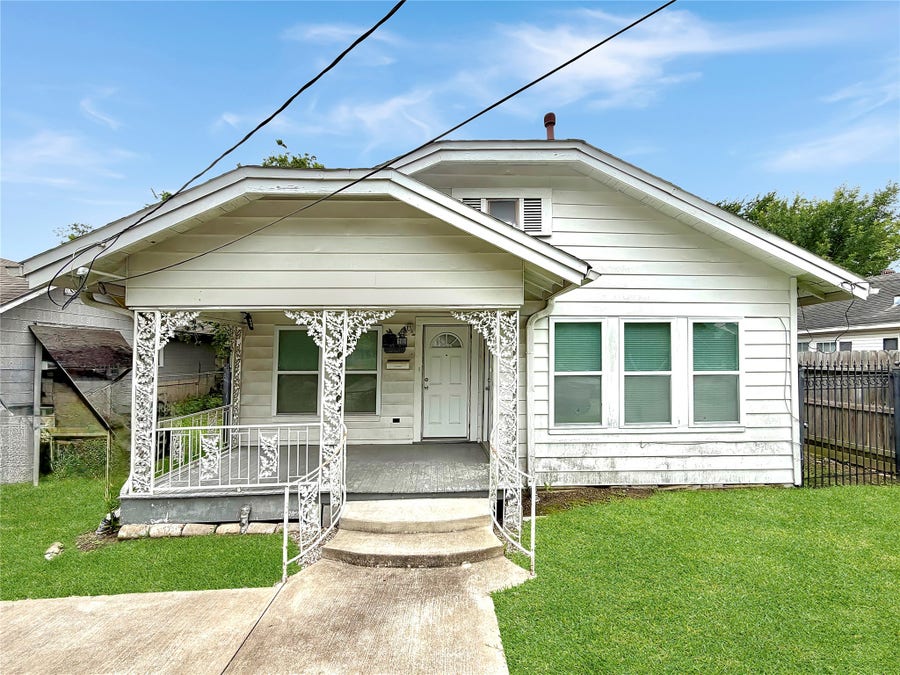 Property photo for 6818 Avenue O, Houston, TX