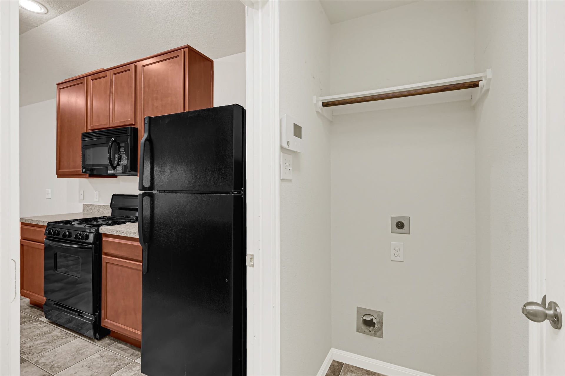 379 Henry Street, Alvin, TX 77511