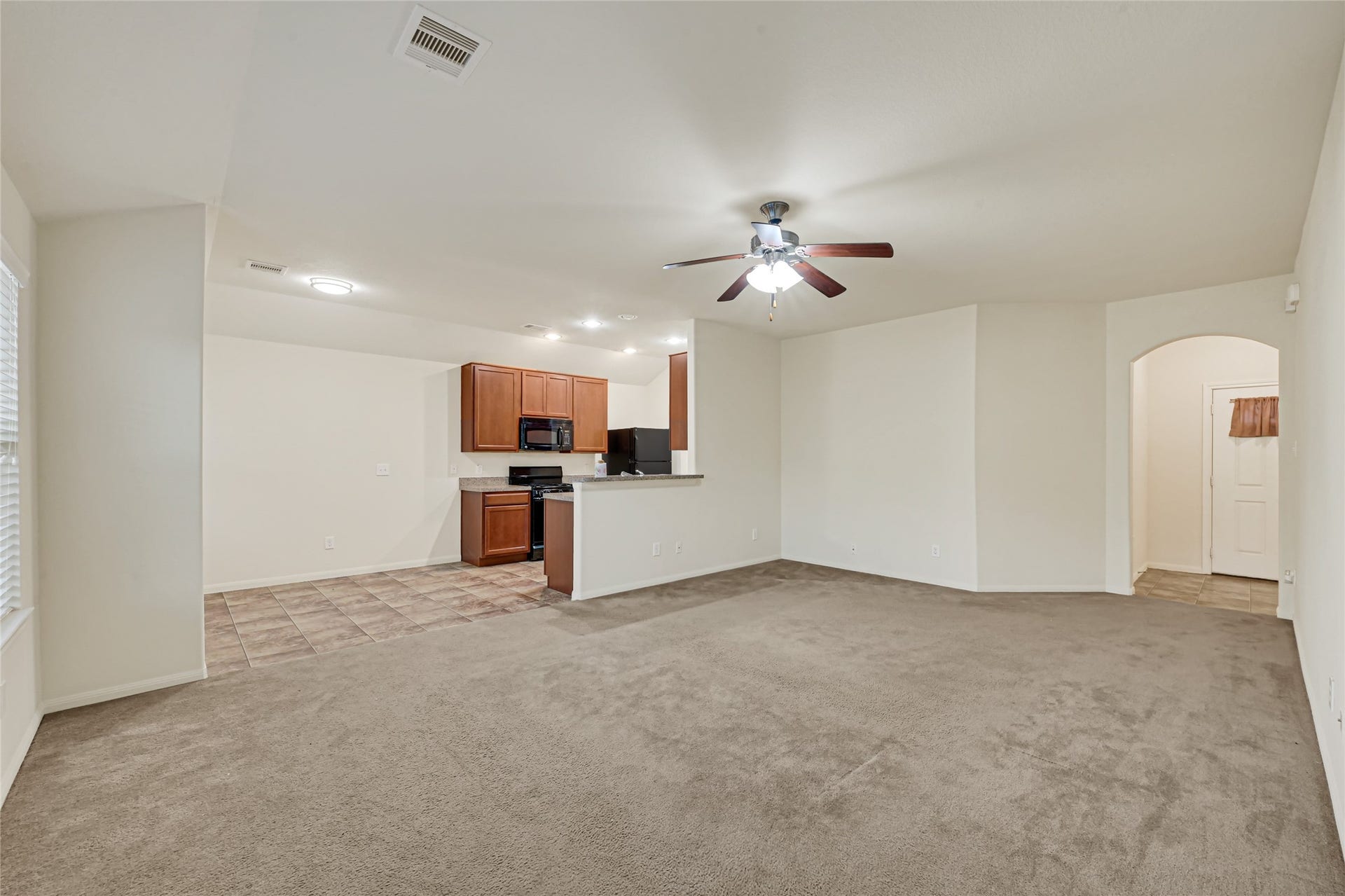 379 Henry Street, Alvin, TX 77511