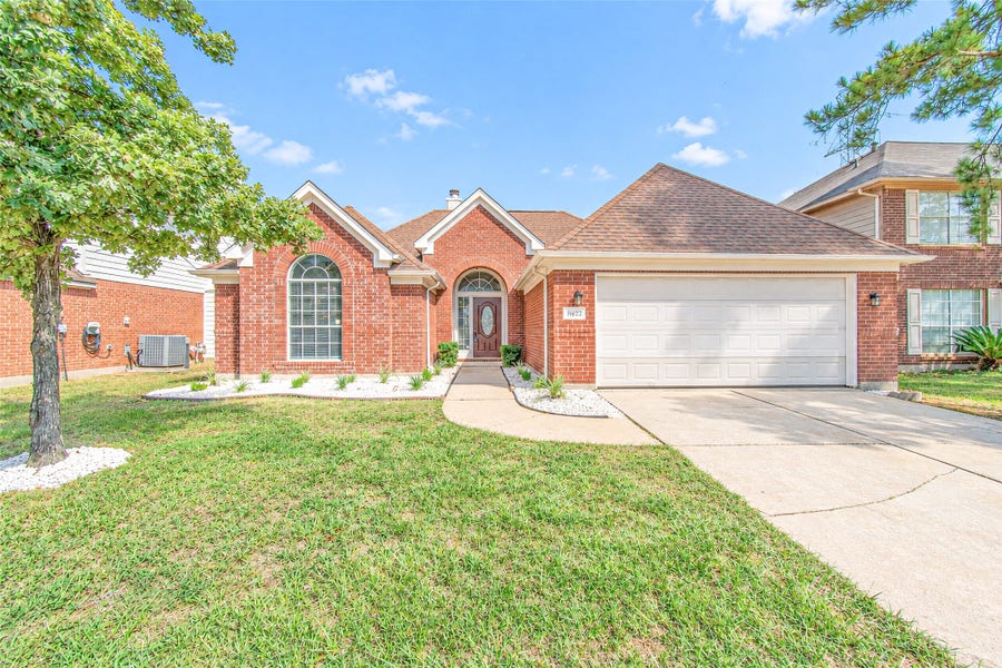 Property photo for 18422 N Willow Bluff Road, Katy, TX