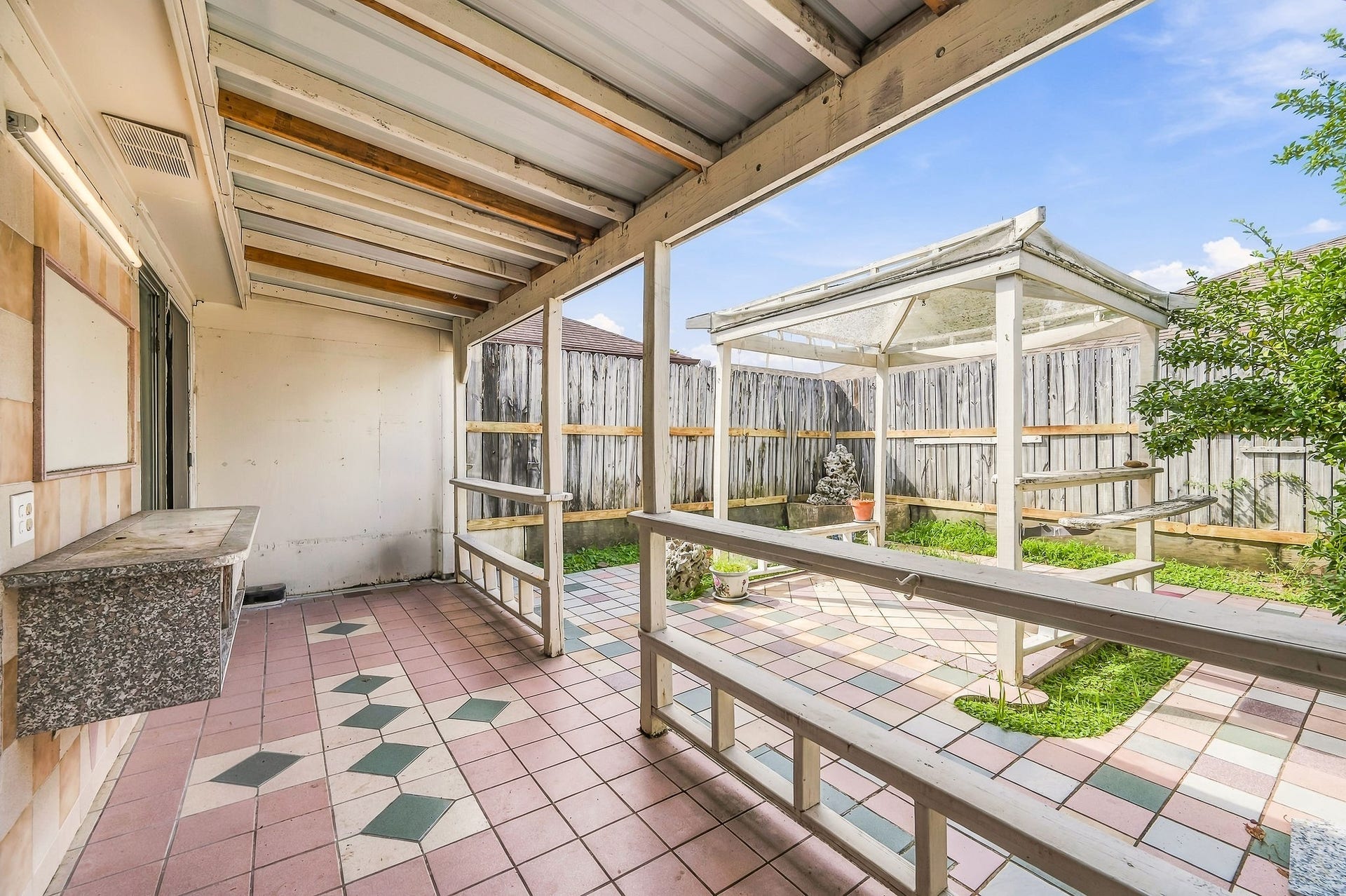 6122 Havendale Drive, Houston, TX 77072