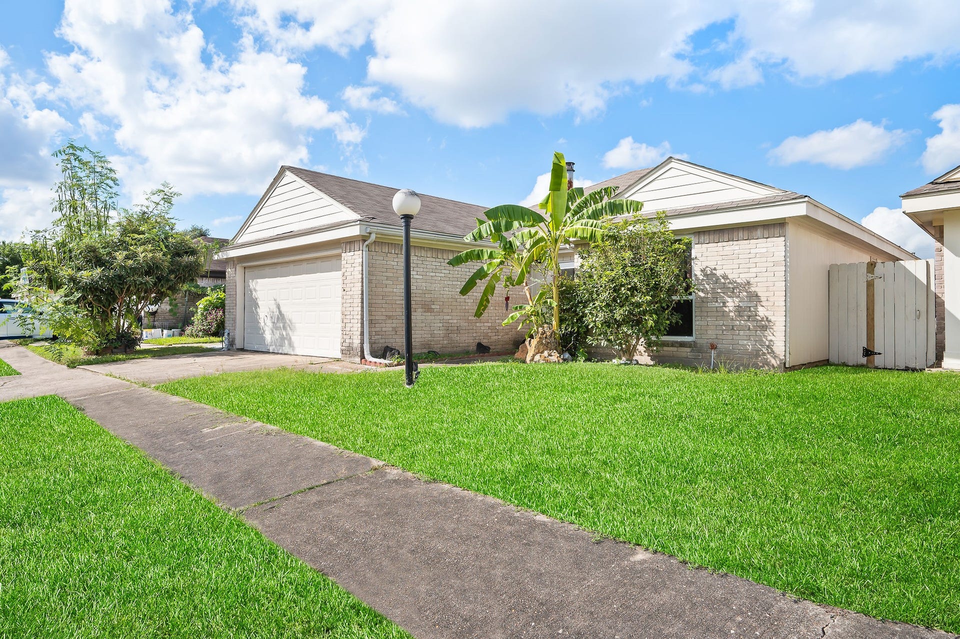 6122 Havendale Drive, Houston, TX 77072