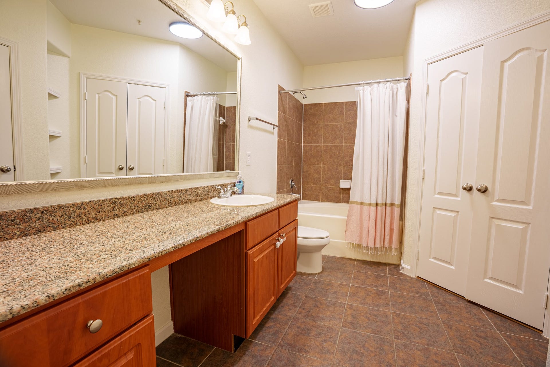 1711 Old Spanish Trail, #312, Houston, TX 77054 1711 Old Spanish Trail, #312, Houston, TX 77054