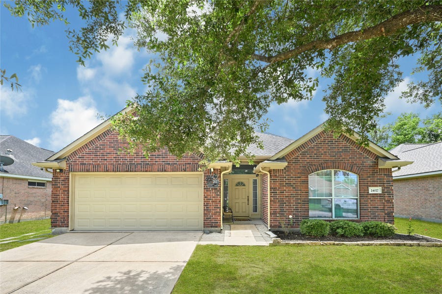 Property photo for 24027 Lestergate Drive, Spring, TX
