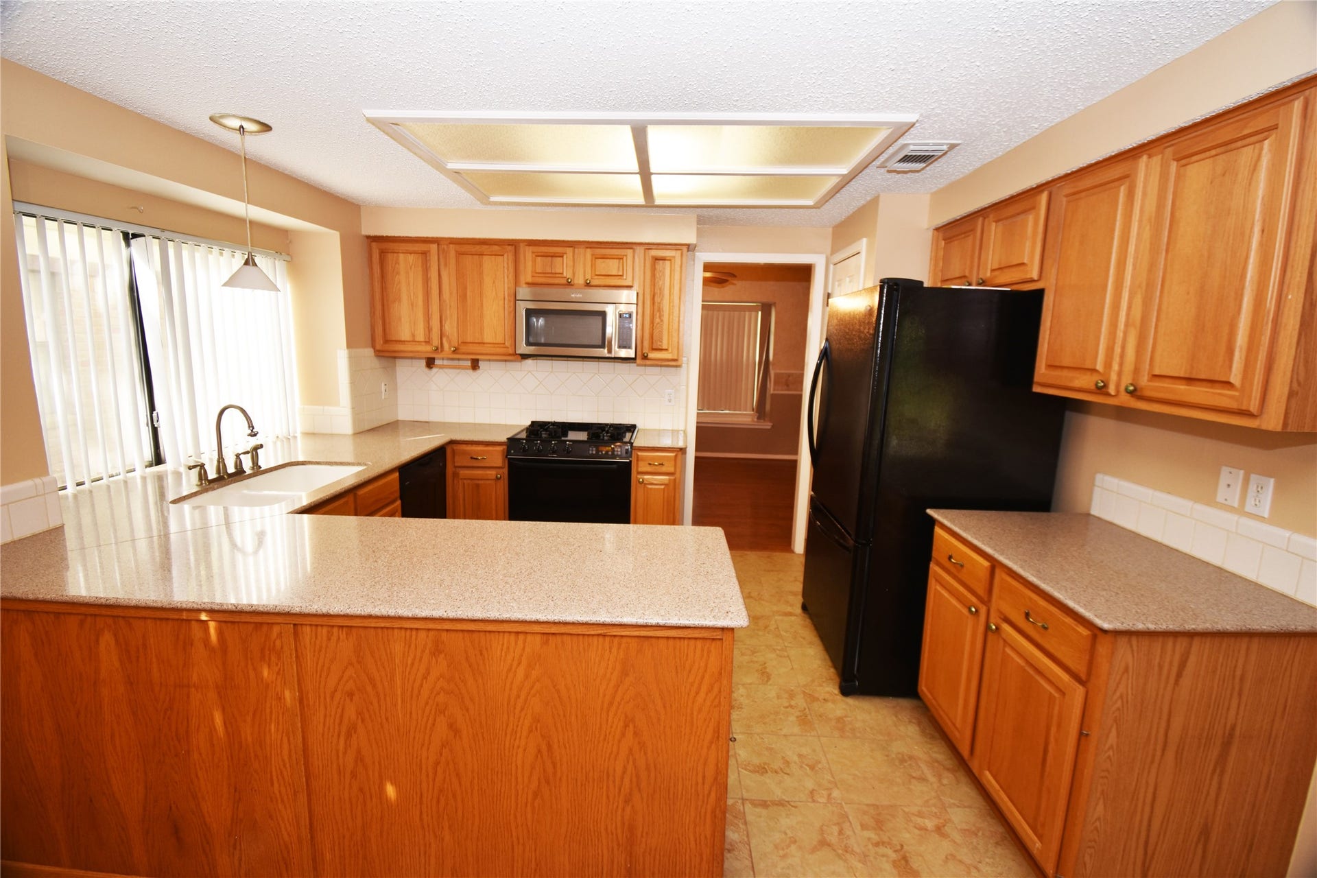 3034 The Highlands Drive, Sugar Land, TX 77478