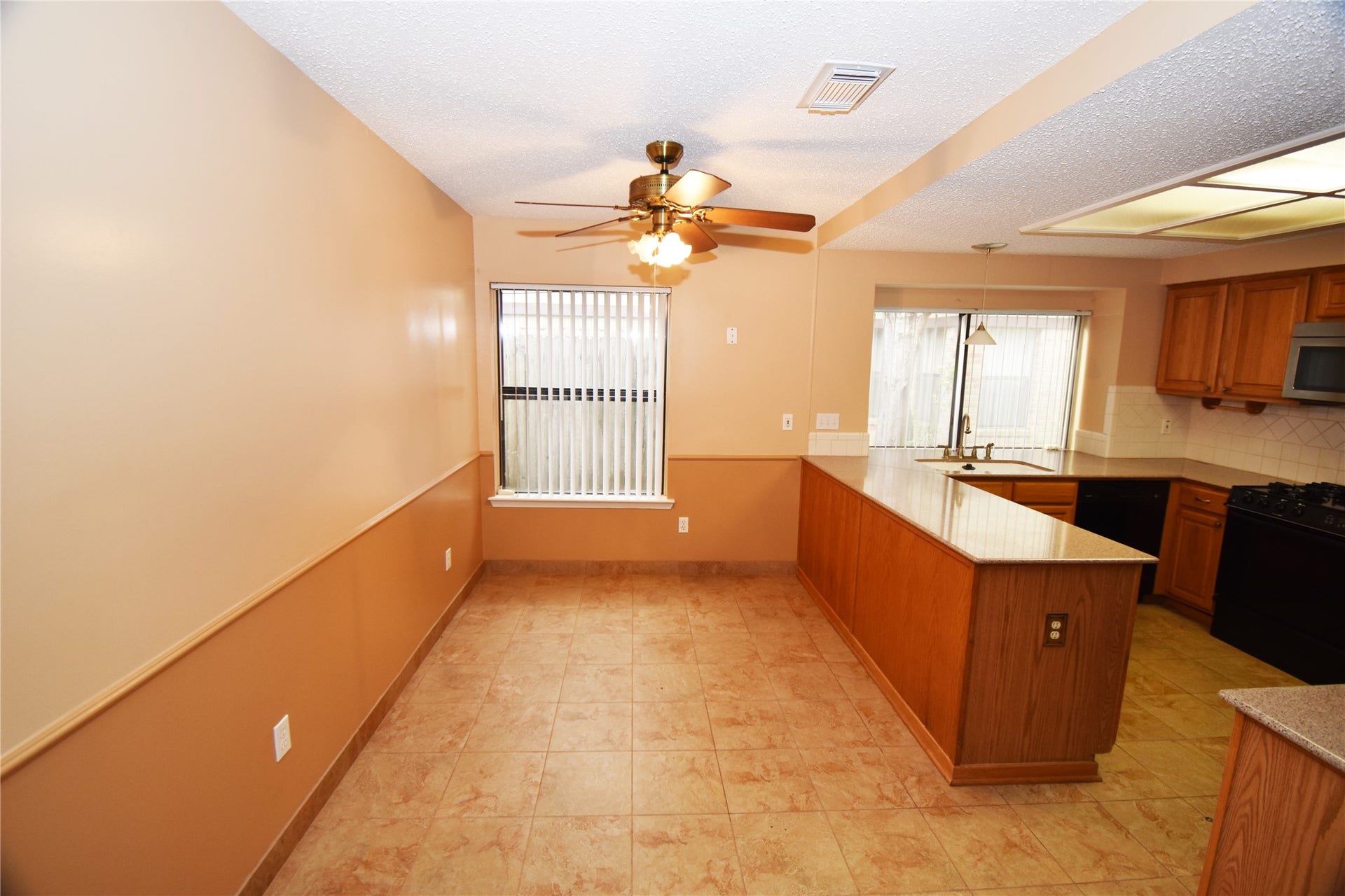 3034 The Highlands Drive, Sugar Land, TX 77478