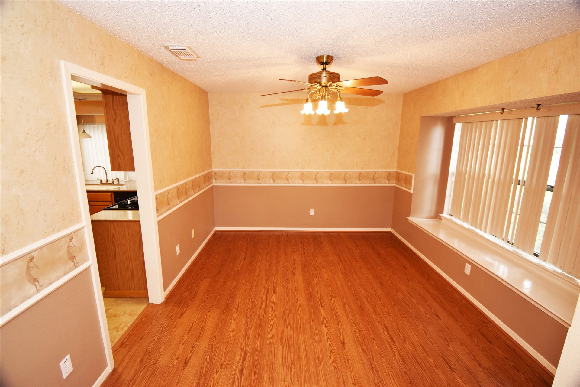 3034 The Highlands Drive, Sugar Land, TX 77478