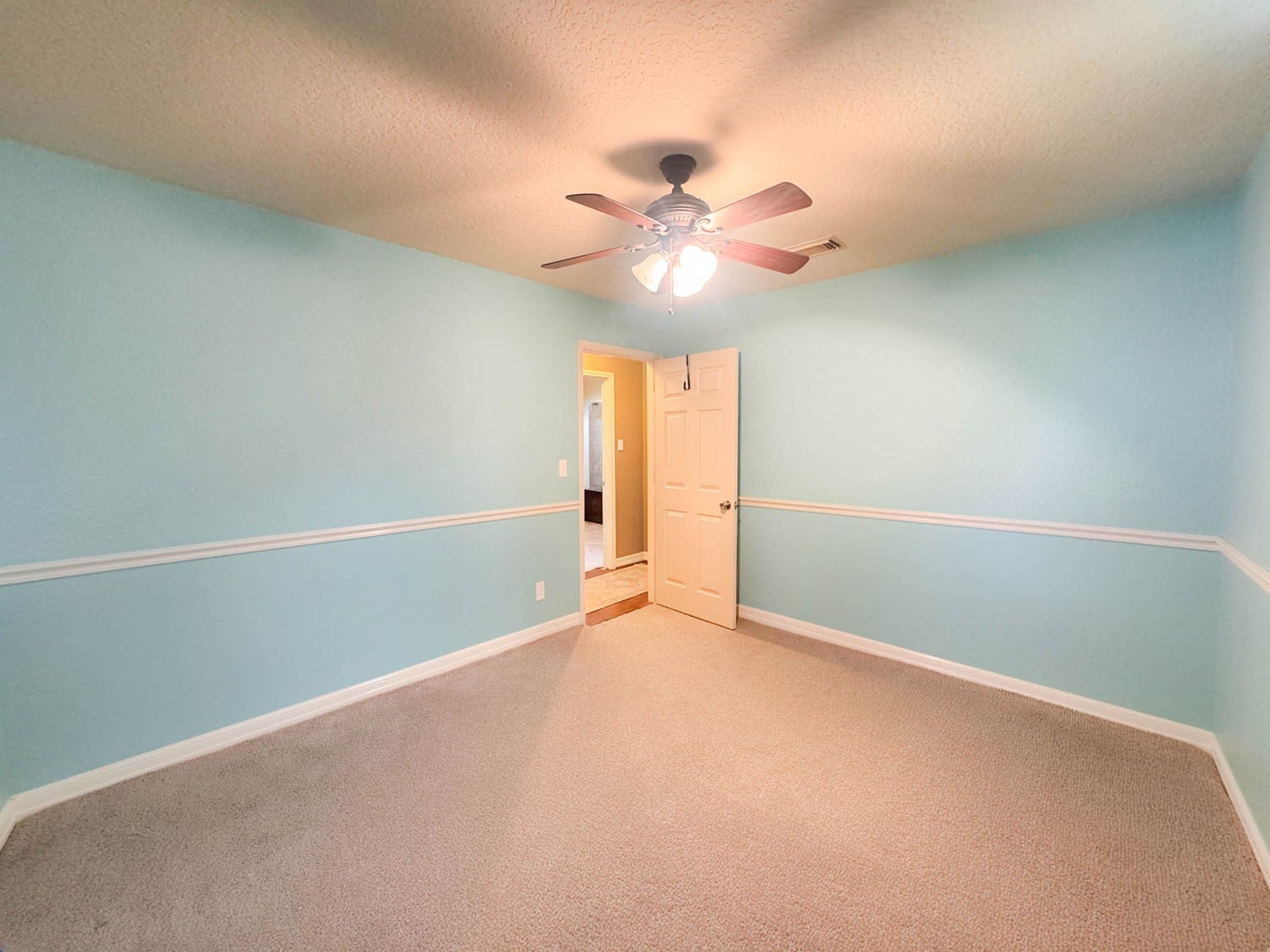 55 Zinnia Court, Lake Jackson, TX 77566 55 Zinnia Court, Lake Jackson, TX 77566