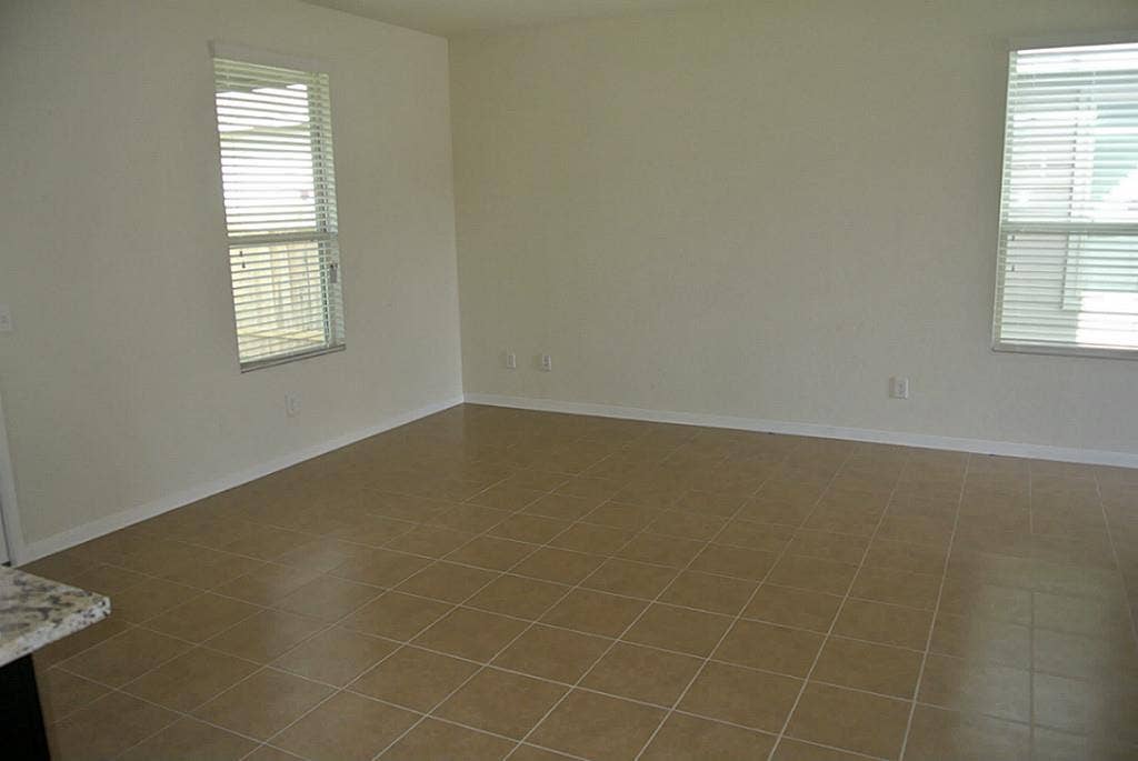 2619 Skyview Long Drive, Houston, TX 77047