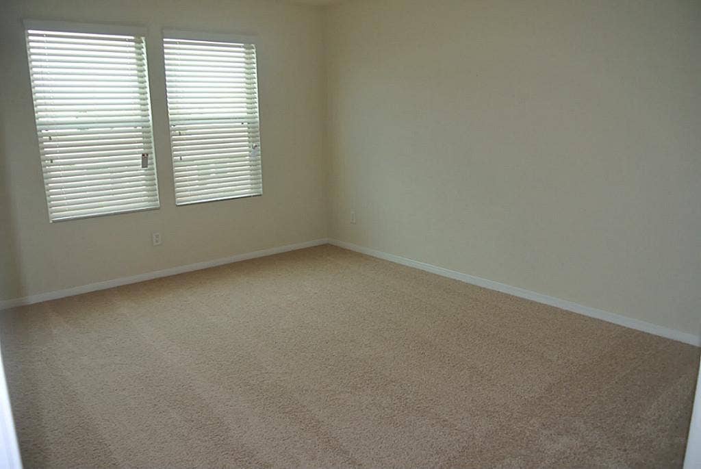 2619 Skyview Long Drive, Houston, TX 77047