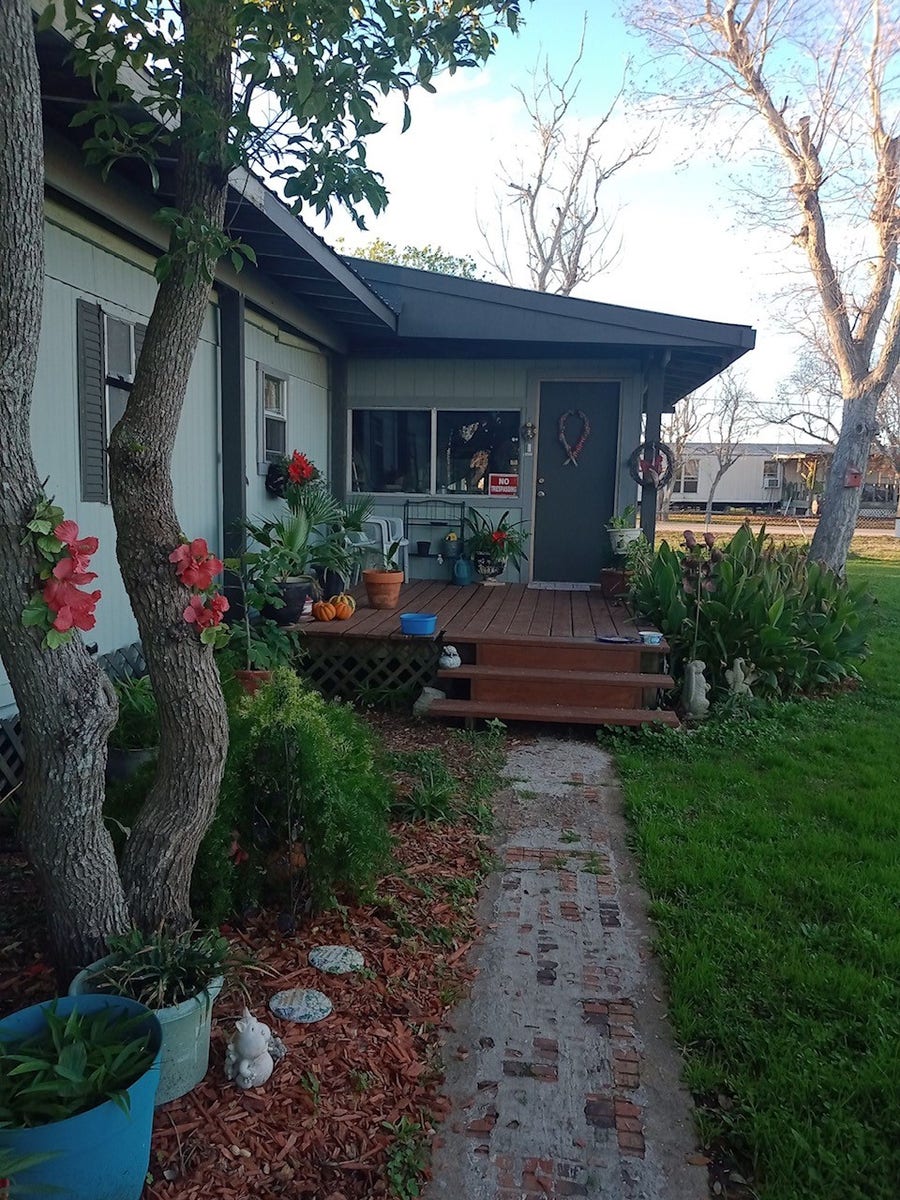 Property photo for 6004 Pine Street, Brazoria, TX