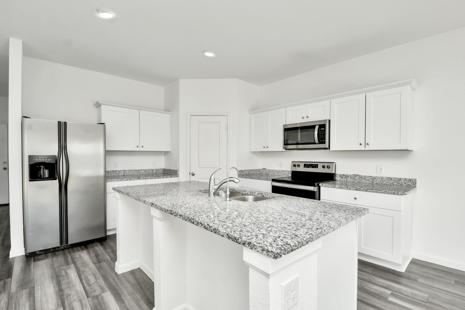 1005 Wild Enclave Ln, Brookshire, TX 77423