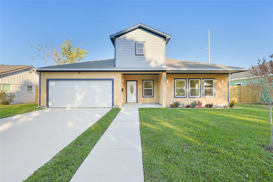 Property photo for 2315 Cedar Street, Pearland, TX