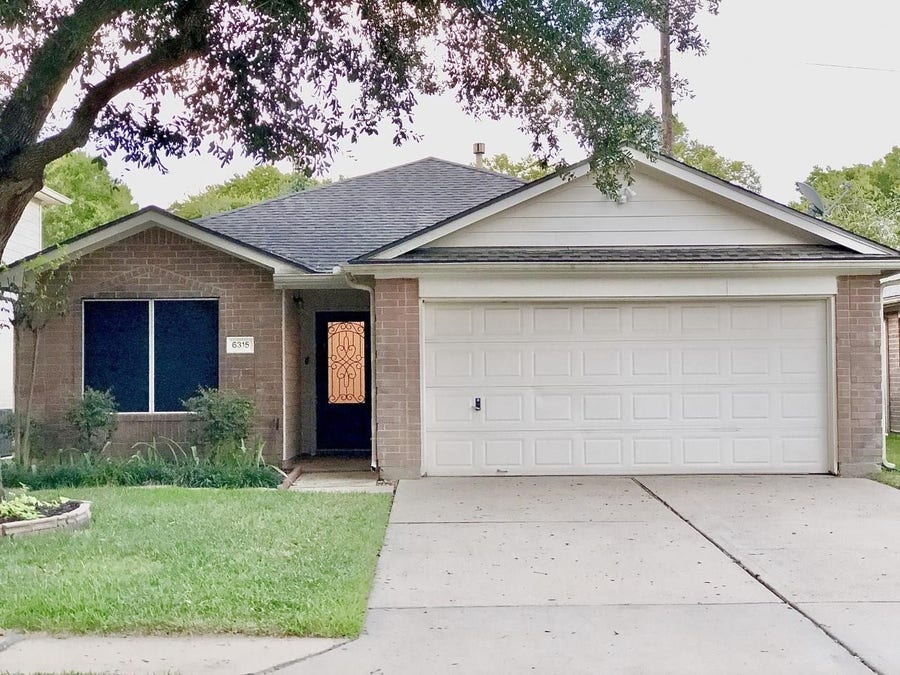 Property photo for 6315 Canyon Rock Way, Katy, TX