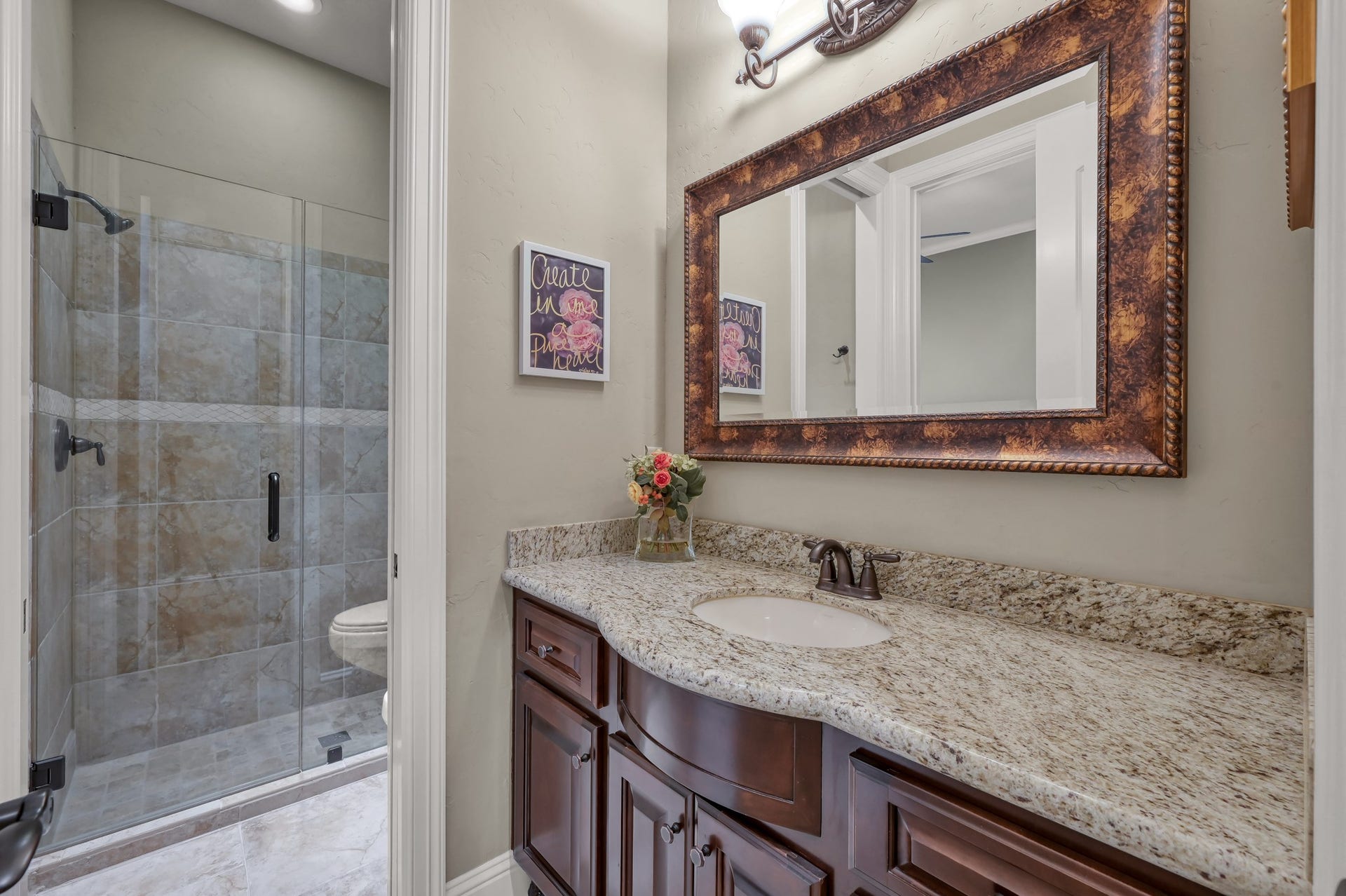 12324 White Oak Point, Conroe, TX 77304 12324 White Oak Point, Conroe, TX 77304