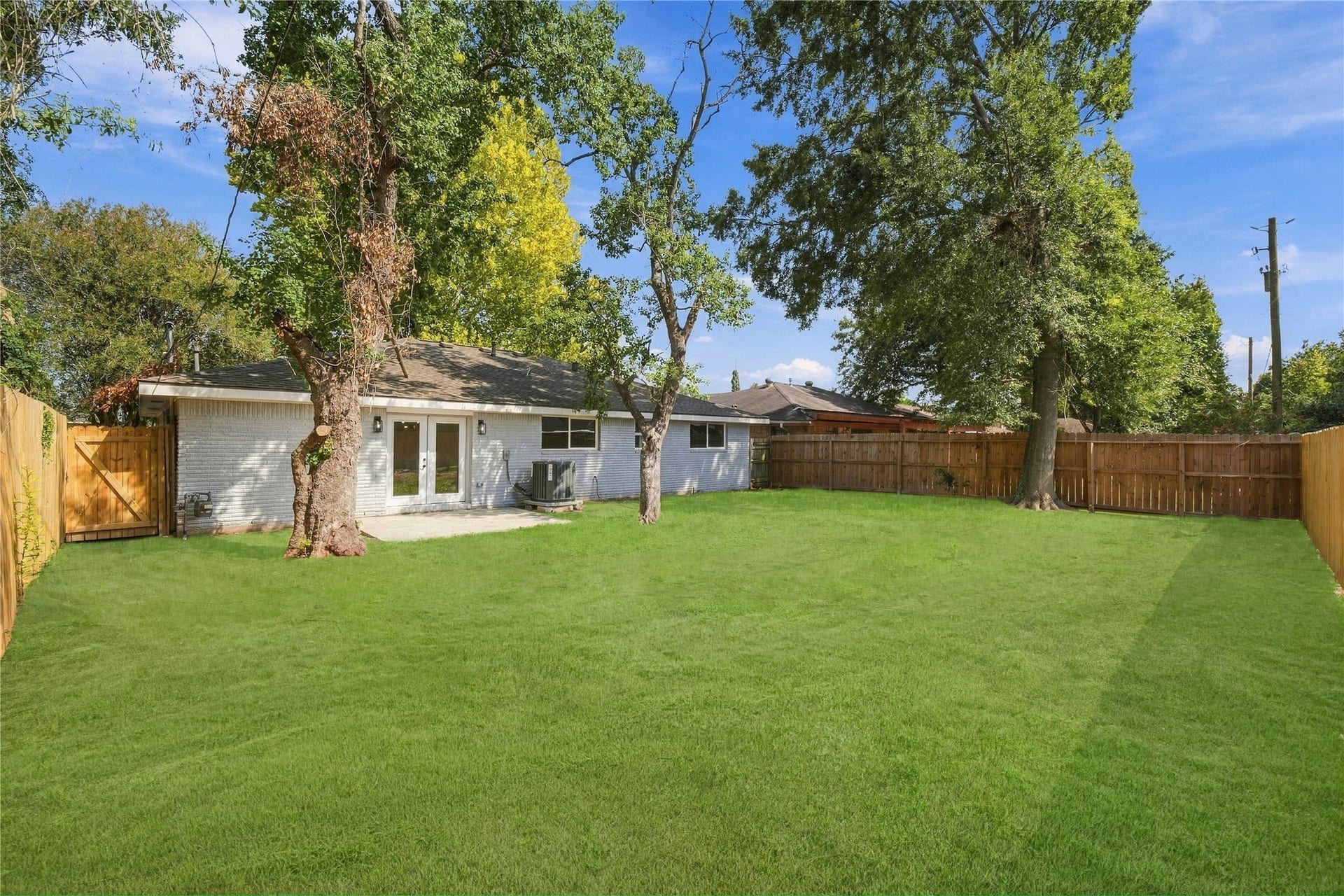 6710 Glen Rock Drive, Houston, TX 77087 6710 Glen Rock Drive, Houston, TX 77087