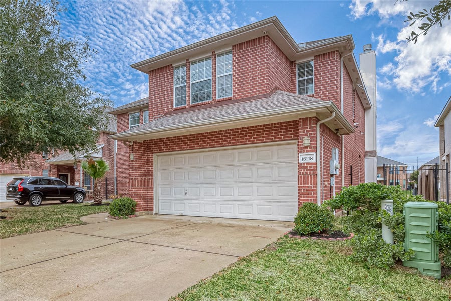 Property photo for 18118 Billabong Crescent Court, Cypress, TX