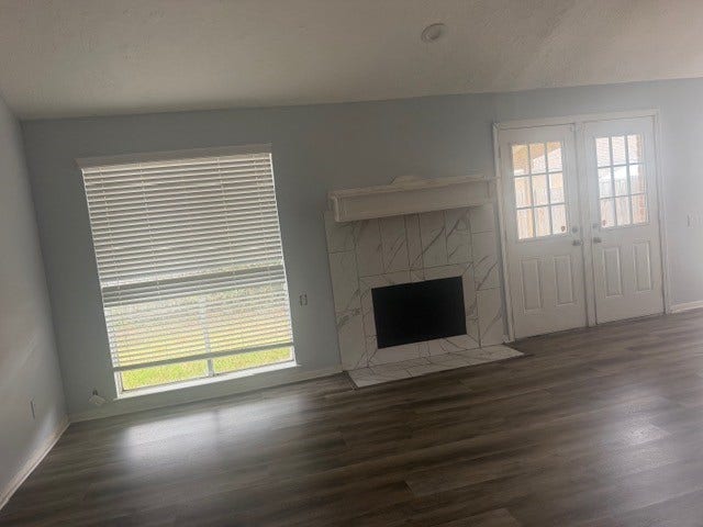 111 Kings Court, Stafford, TX 77477 111 Kings Court, Stafford, TX 77477