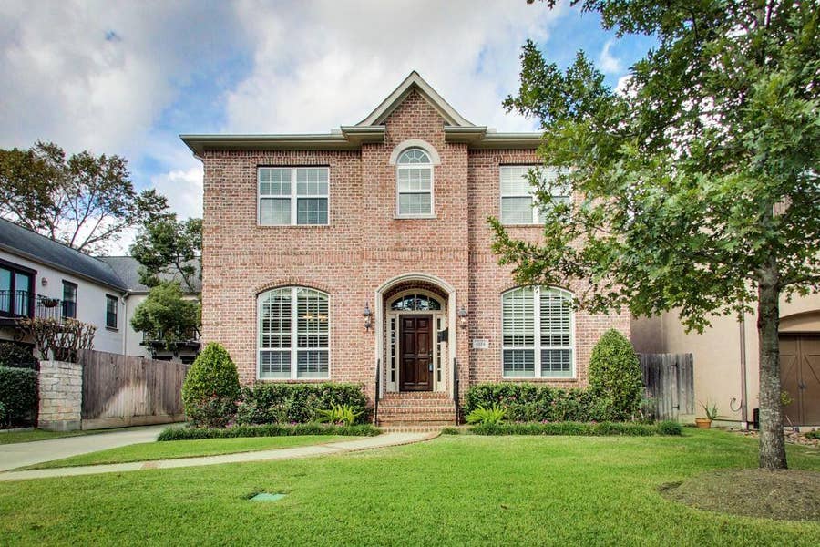 Property photo for 4324 Ione Street, Bellaire, TX