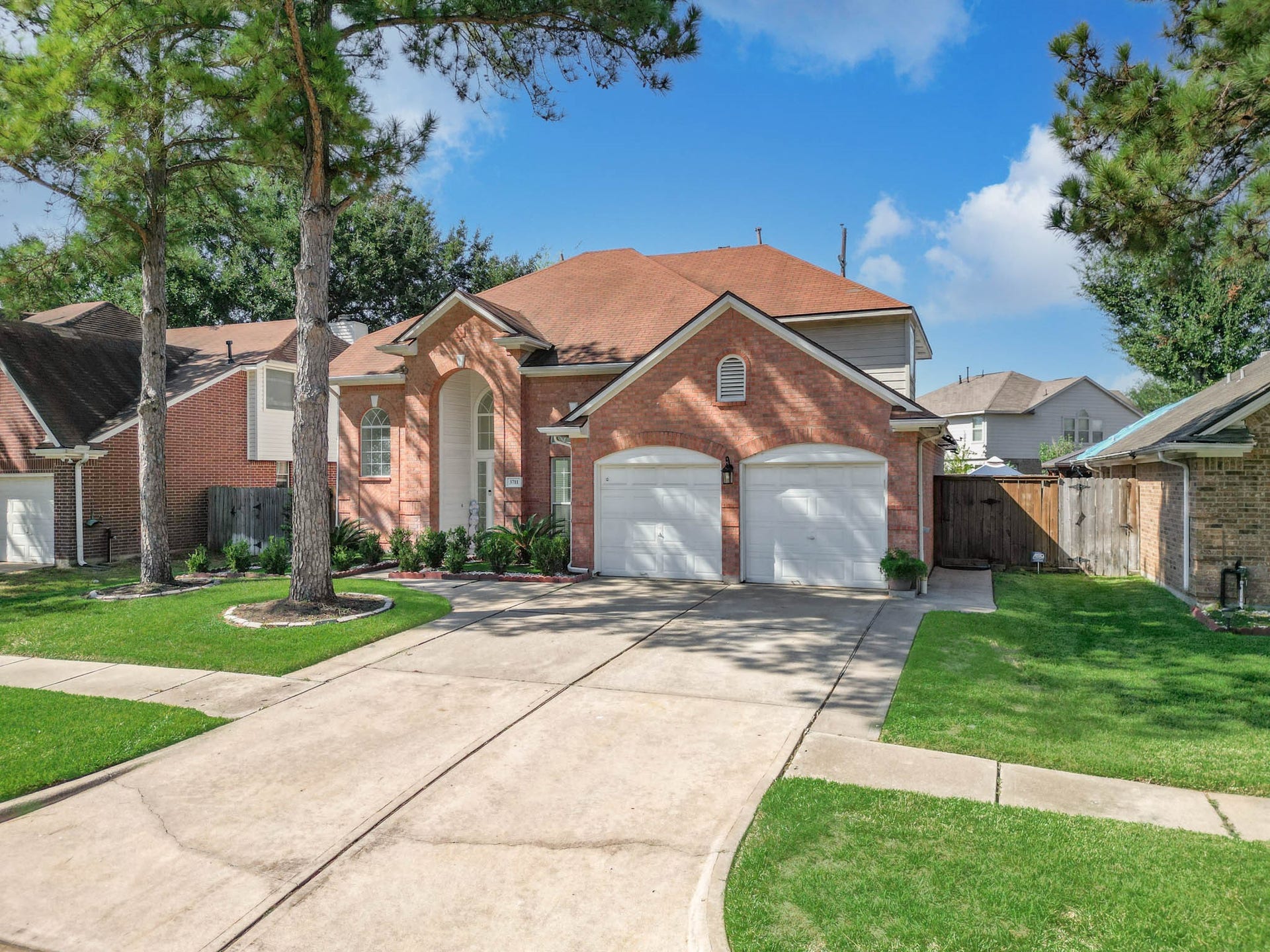 3711 Lauderwood Lane, Katy, TX 77449 3711 Lauderwood Lane, Katy, TX 77449