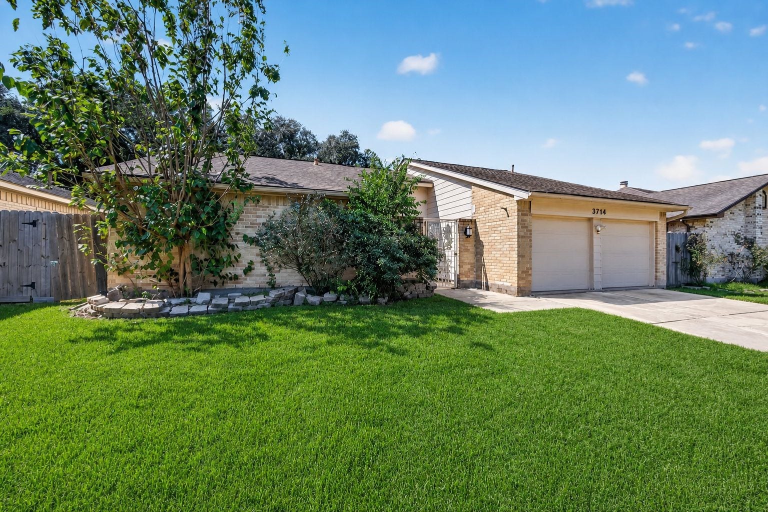 3714 Parkridge Glen Drive, Houston, TX 77082 3714 Parkridge Glen Drive, Houston, TX 77082