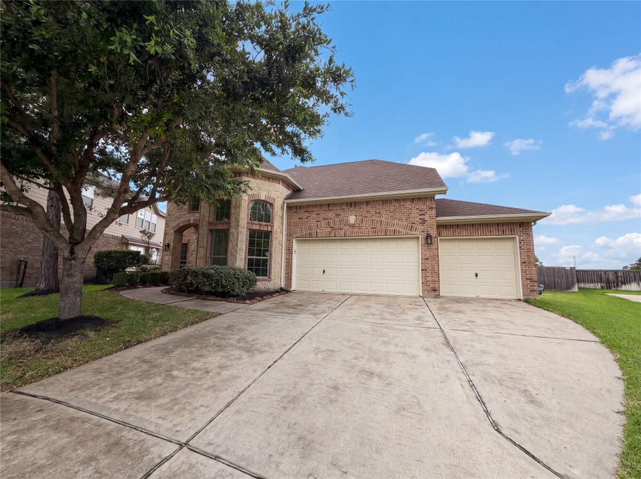Property photo for 8611 Bright Angel Lane, Cypress, TX