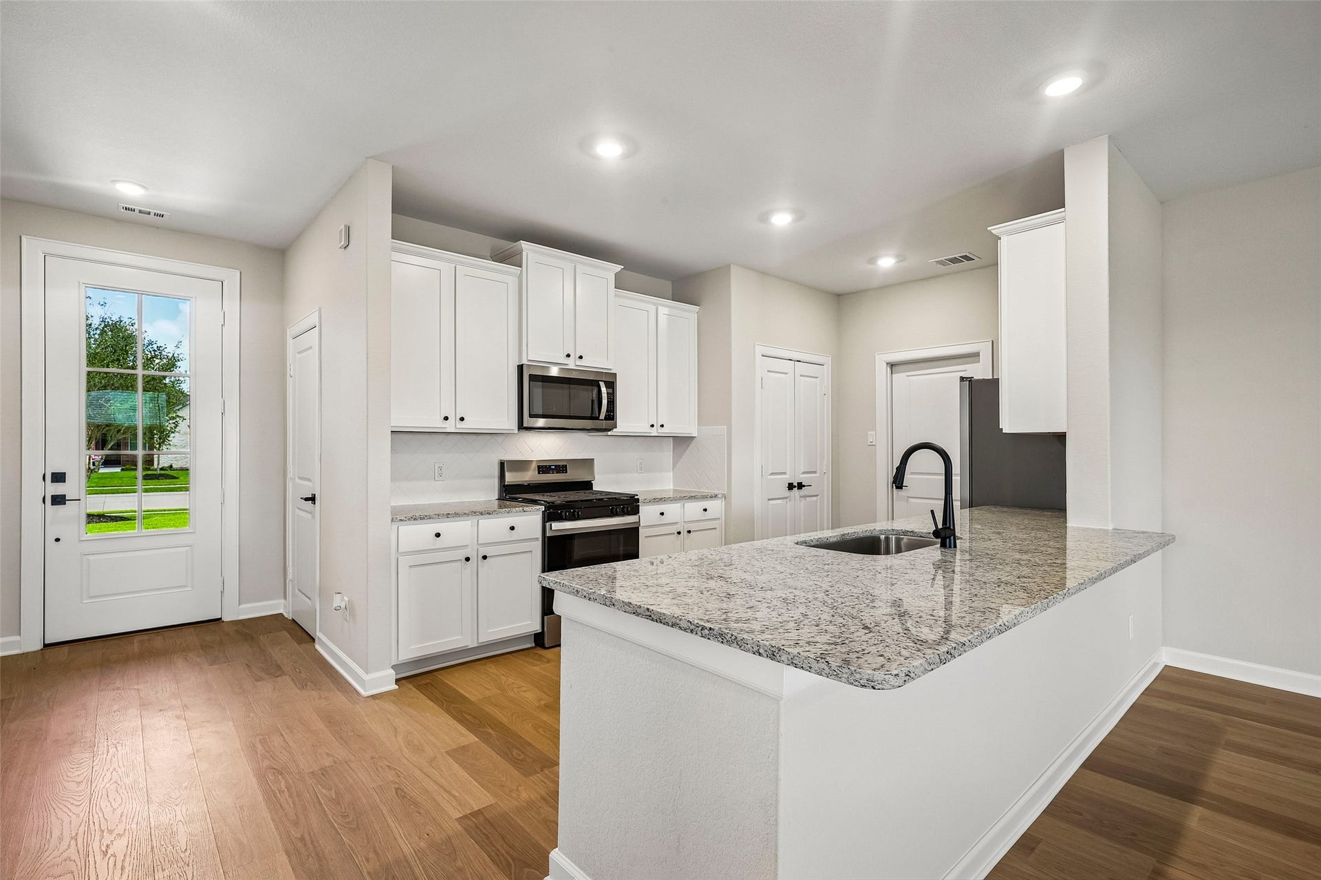 14005 Starboard Reach Drive, Texas City, TX 77510 14005 Starboard Reach Drive, Texas City, TX 77510