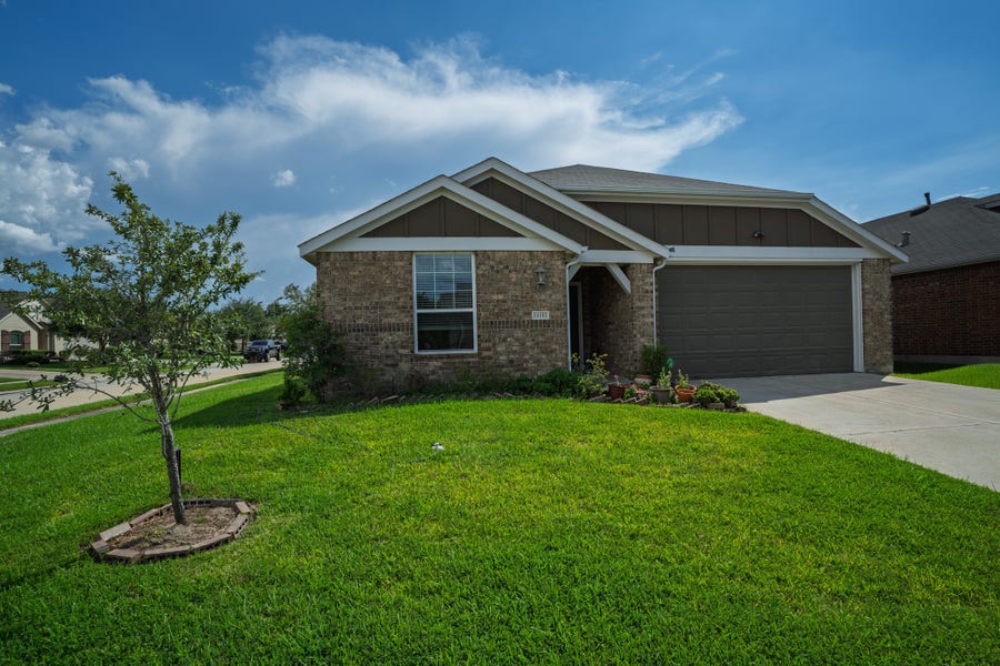 Property photo for 16103 Philippa Creek Way, Houston, TX