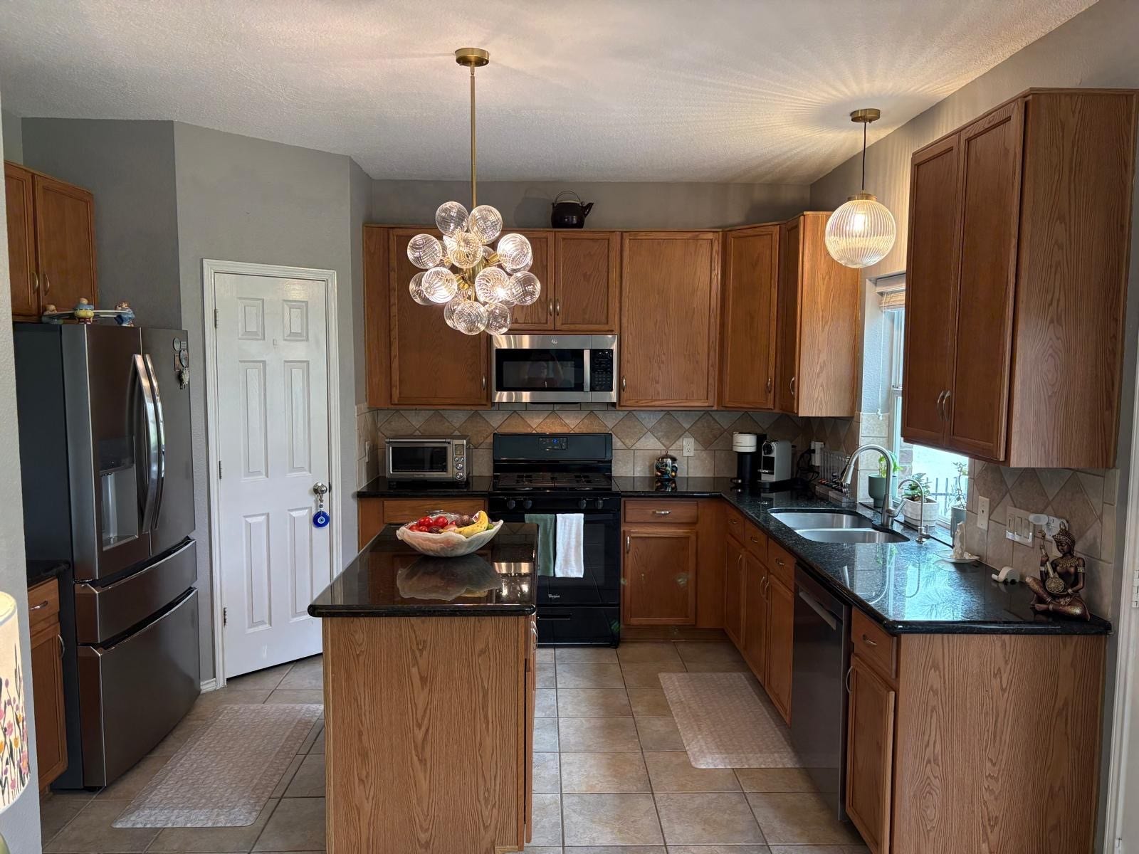 10411 Black Sands Drive, Houston, TX 77095 10411 Black Sands Drive, Houston, TX 77095