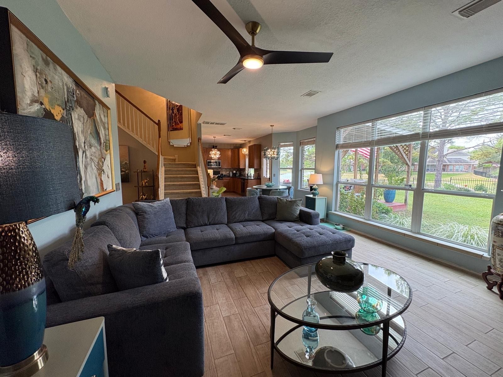 10411 Black Sands Drive, Houston, TX 77095 10411 Black Sands Drive, Houston, TX 77095