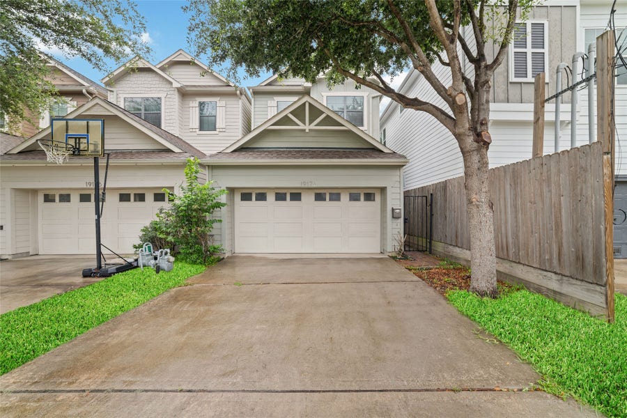 Property photo for 1917 W 15th Street, #A, Houston, TX