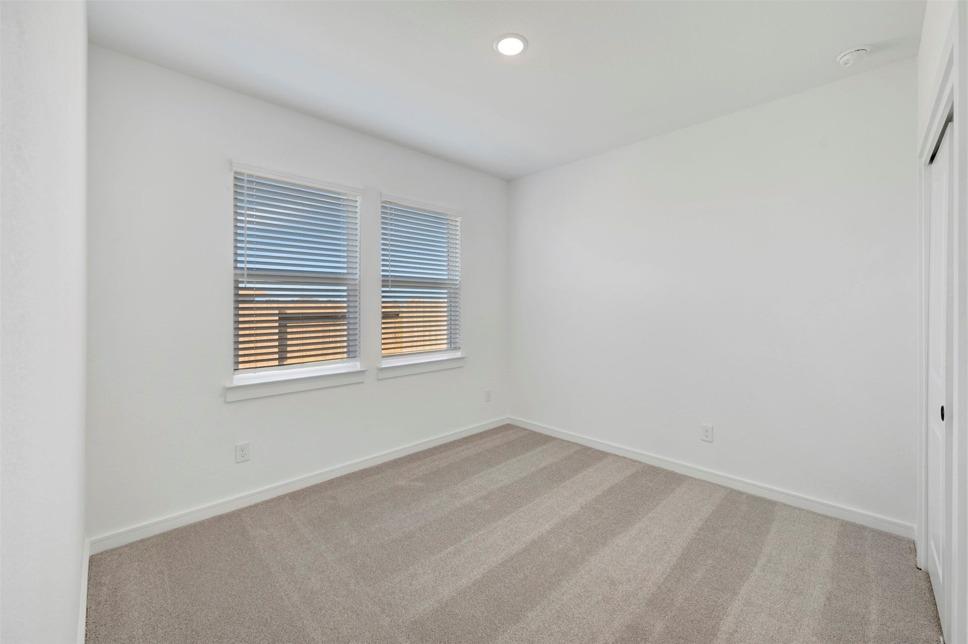 12019 Old Fashion Circle, Mont Belvieu, TX 77535 Bedroom 5
