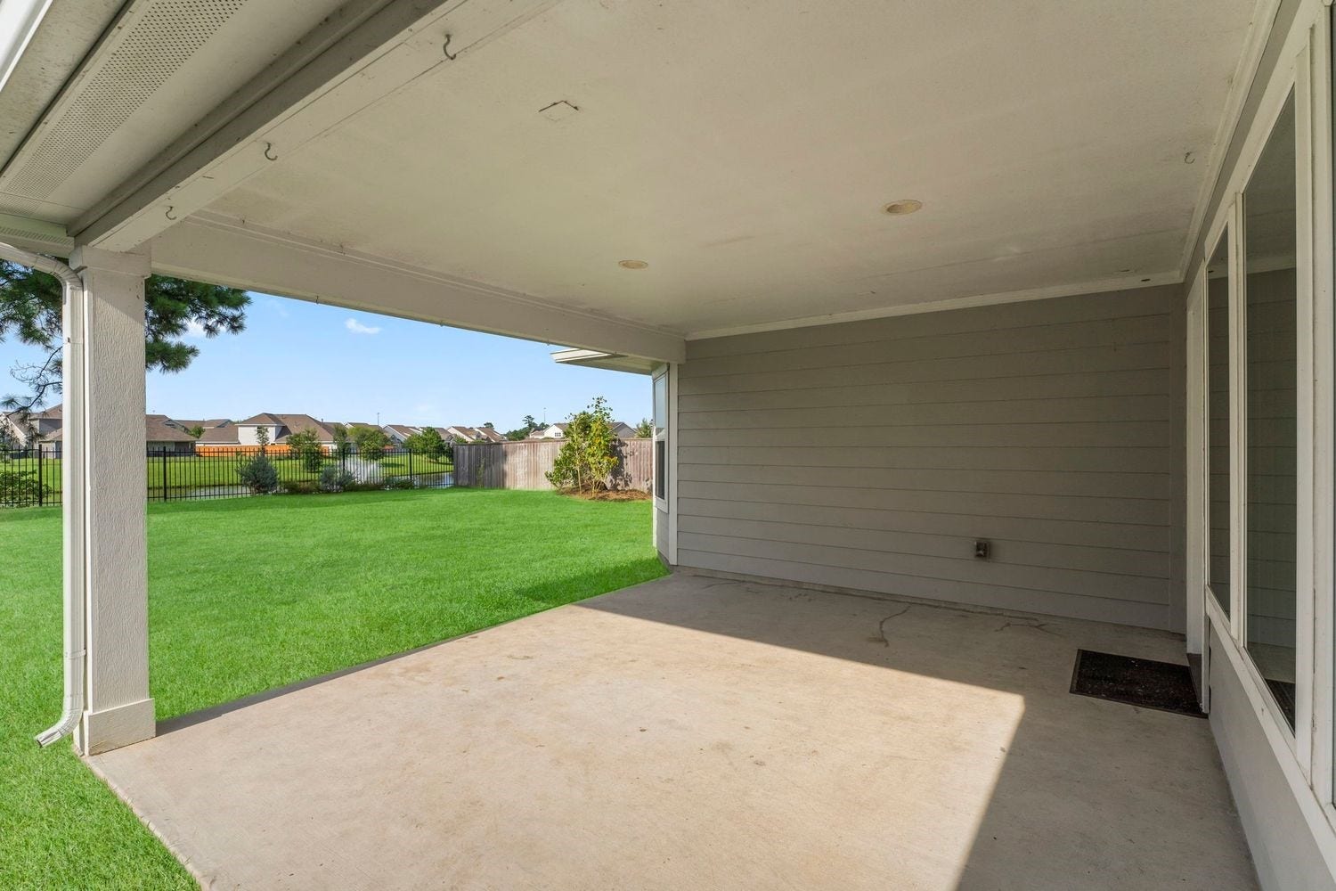 2125 Rope Maker Drive, Conroe, TX 77384 2125 Rope Maker Drive, Conroe, TX 77384