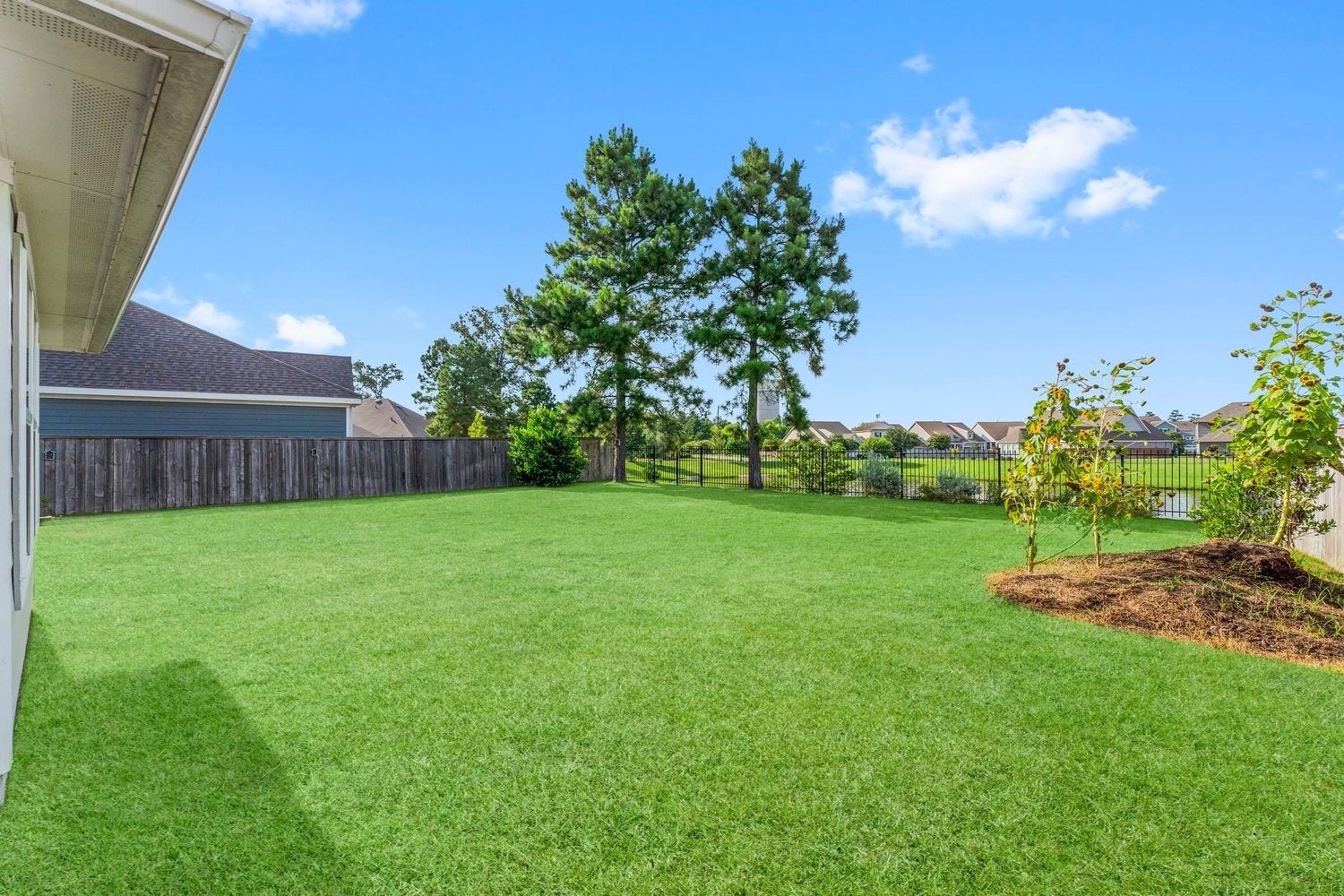 2125 Rope Maker Drive, Conroe, TX 77384 2125 Rope Maker Drive, Conroe, TX 77384