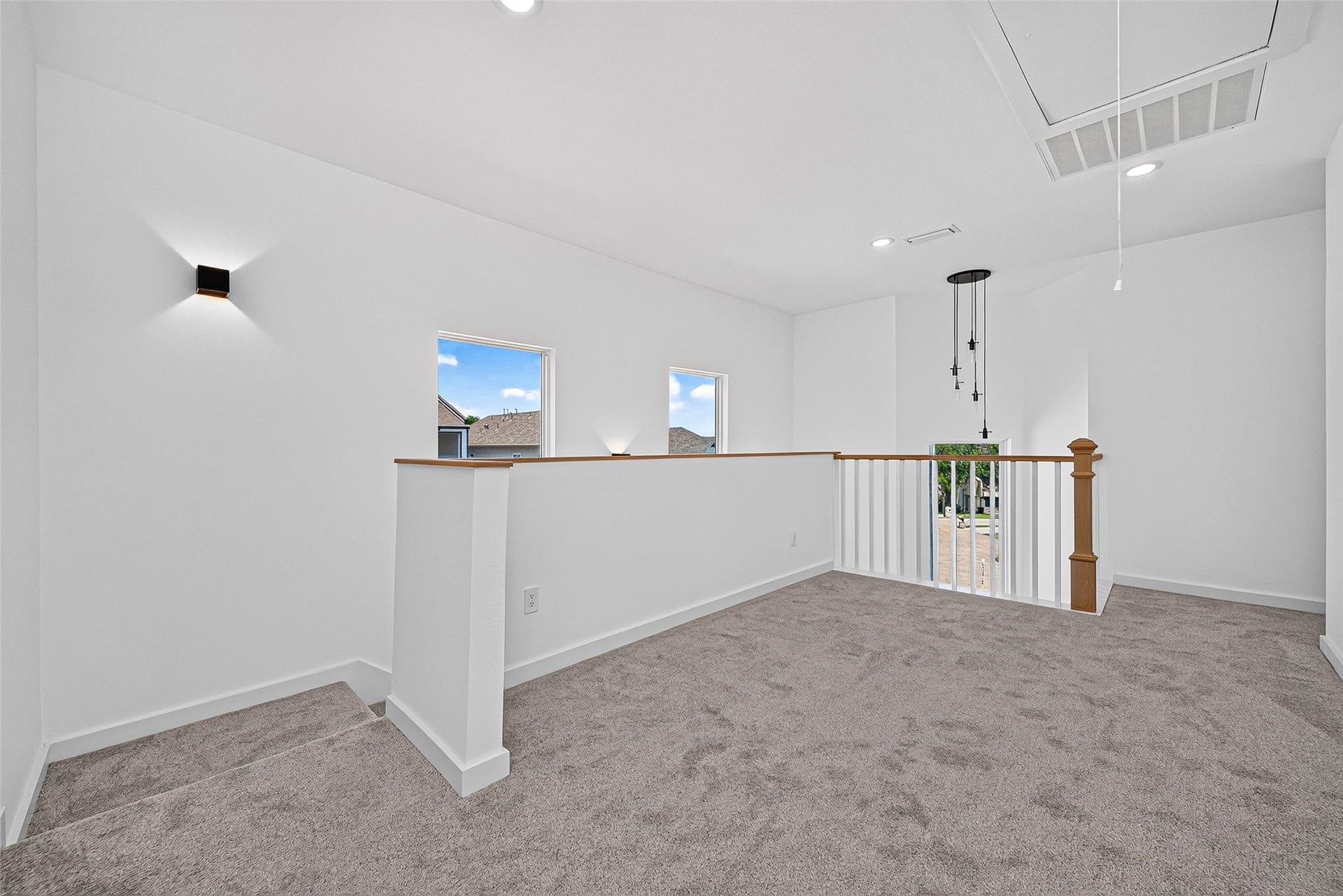115 Capetown Lane, Conroe, TX 77356 115 Capetown Lane, Conroe, TX 77356