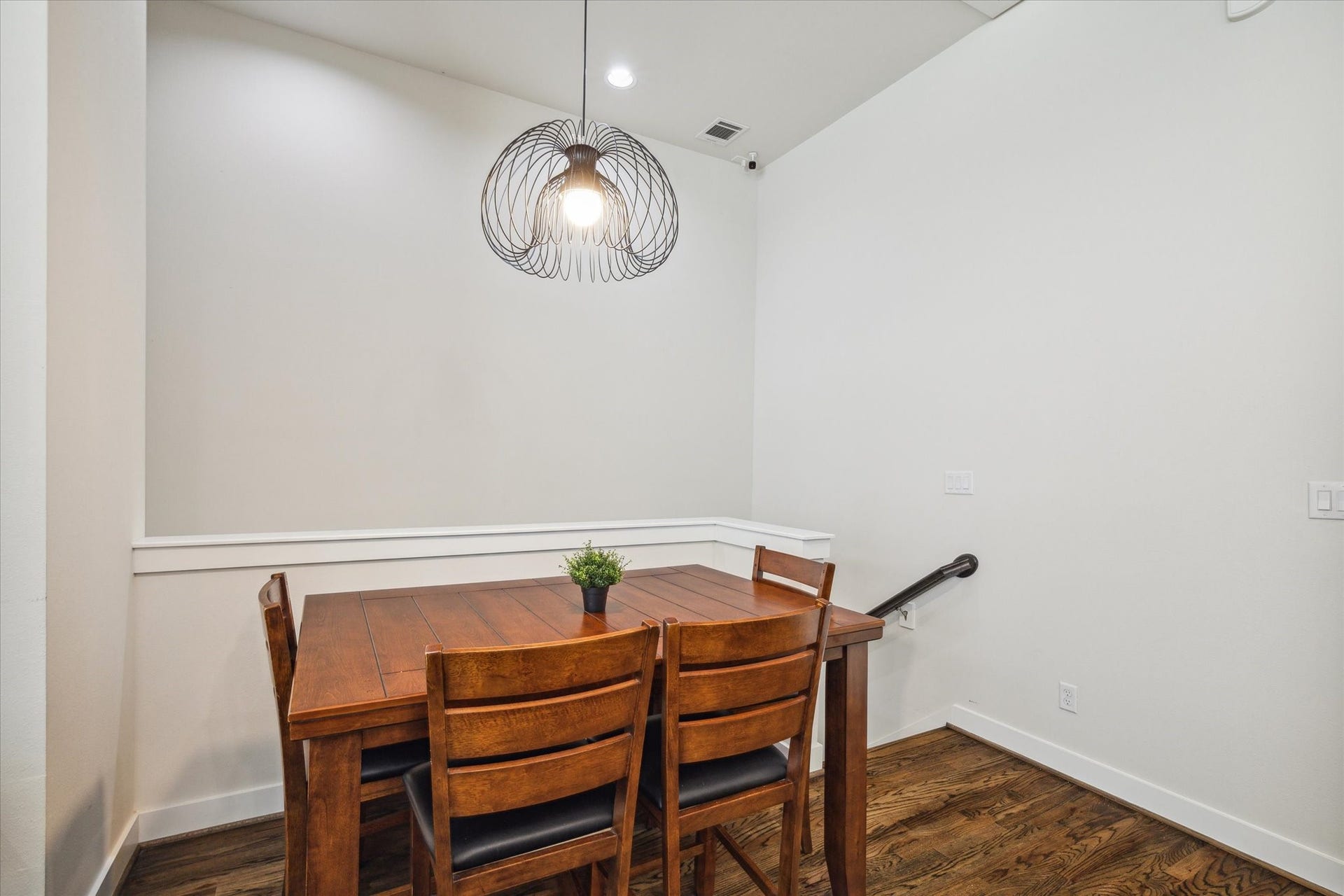 52 N Hutcheson Street, Houston, TX 77003 52 N Hutcheson Street, Houston, TX 77003