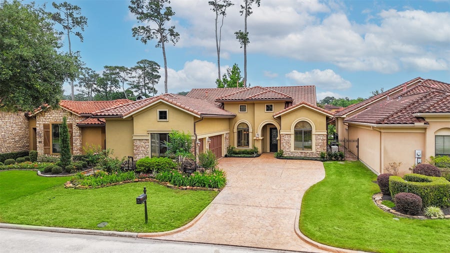 Property photo for 3023 Serena Vista Way, Houston, TX