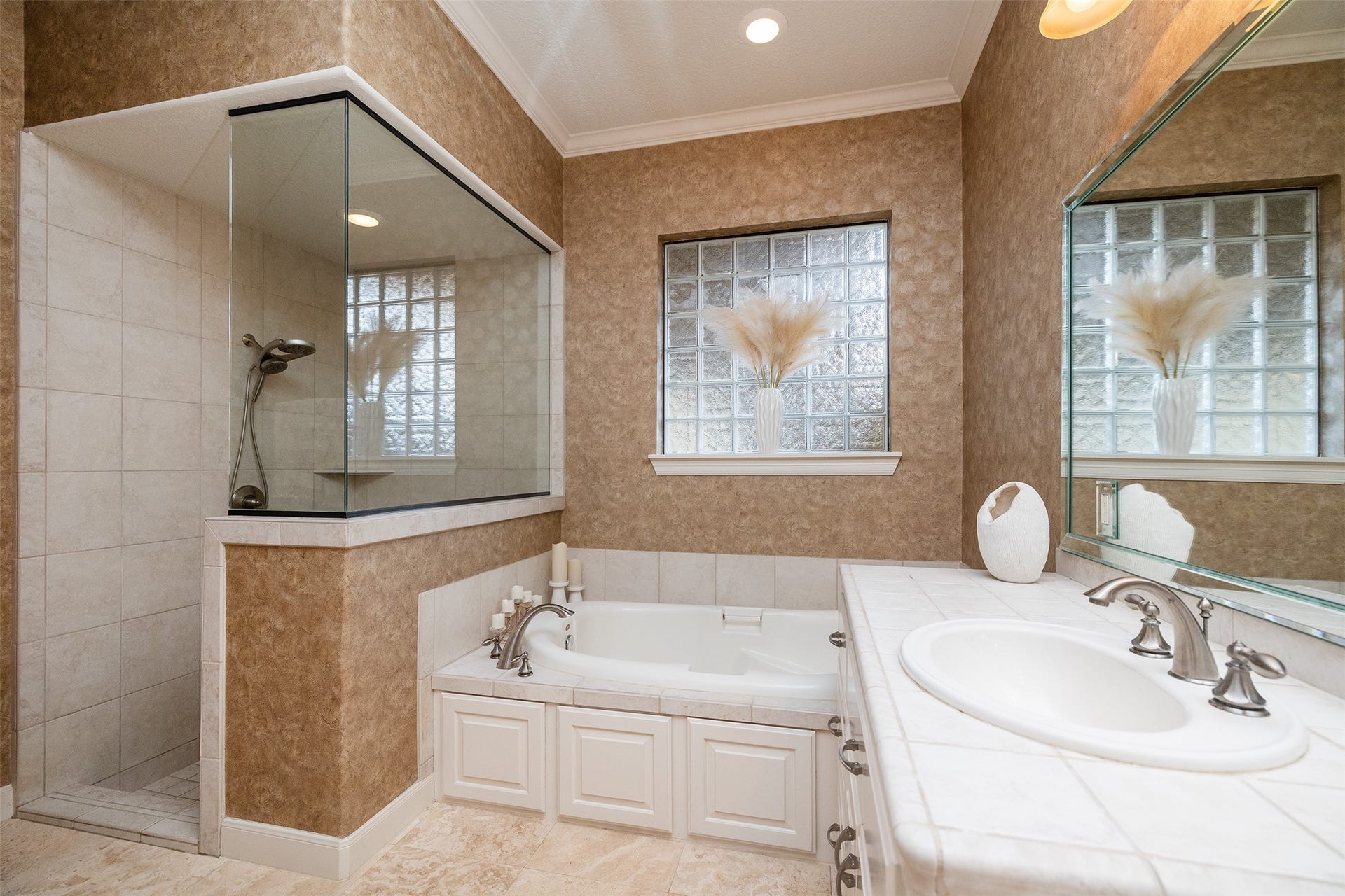3023 Serena Vista Way, Houston, TX 77068