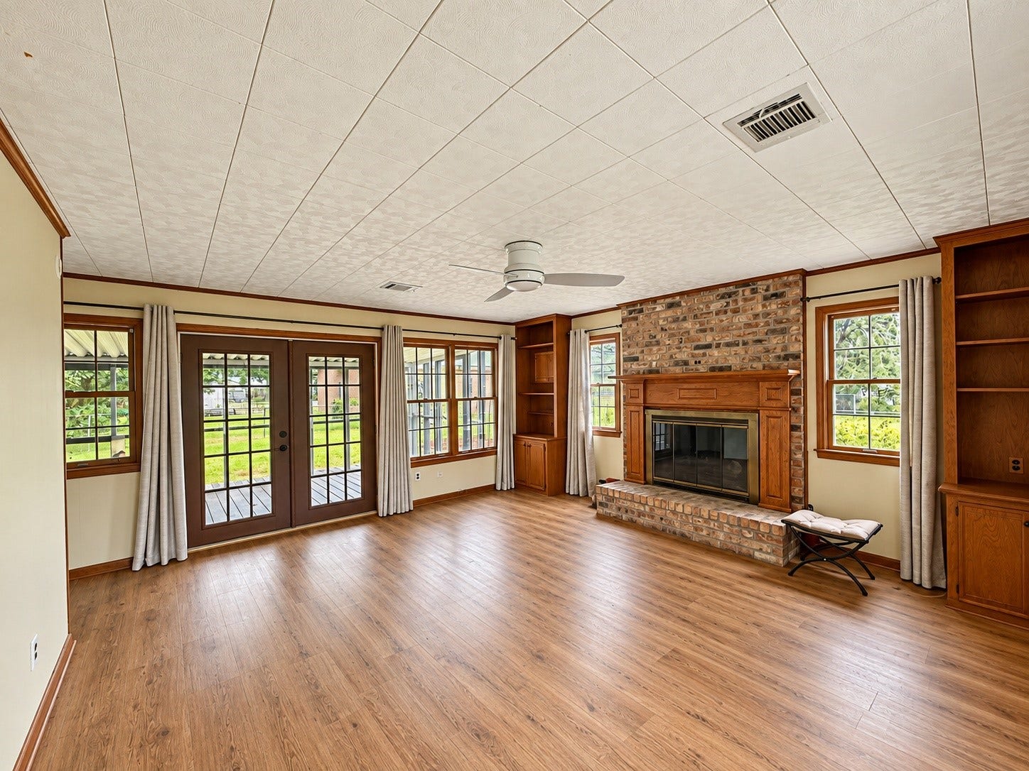 104 Flowers Street, Dayton, TX 77535 Primary Bedroom